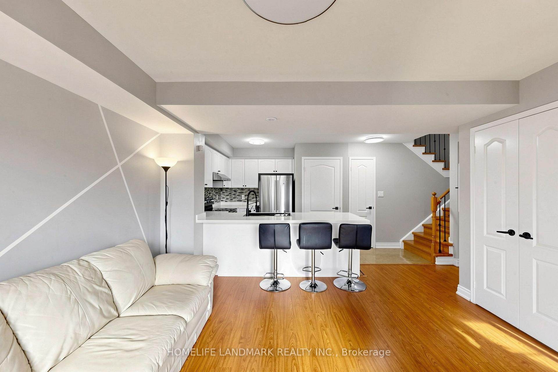 Photo 9 of Unit 68, 3250 Bentley Drive, Mississauga, Churchill Meadows — HOMEH