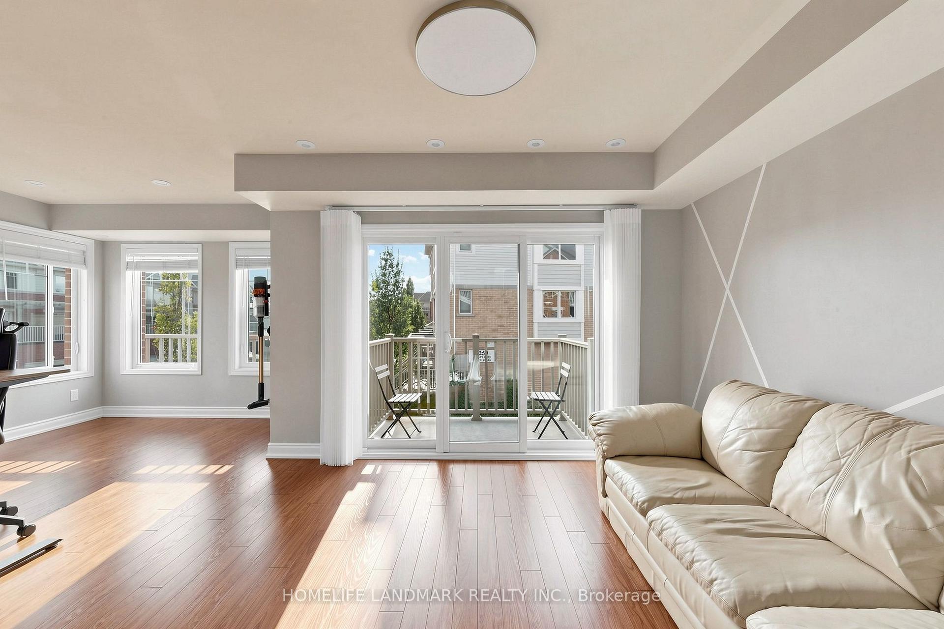 Photo 13 of Unit 68, 3250 Bentley Drive, Mississauga, Churchill Meadows — HOMEH