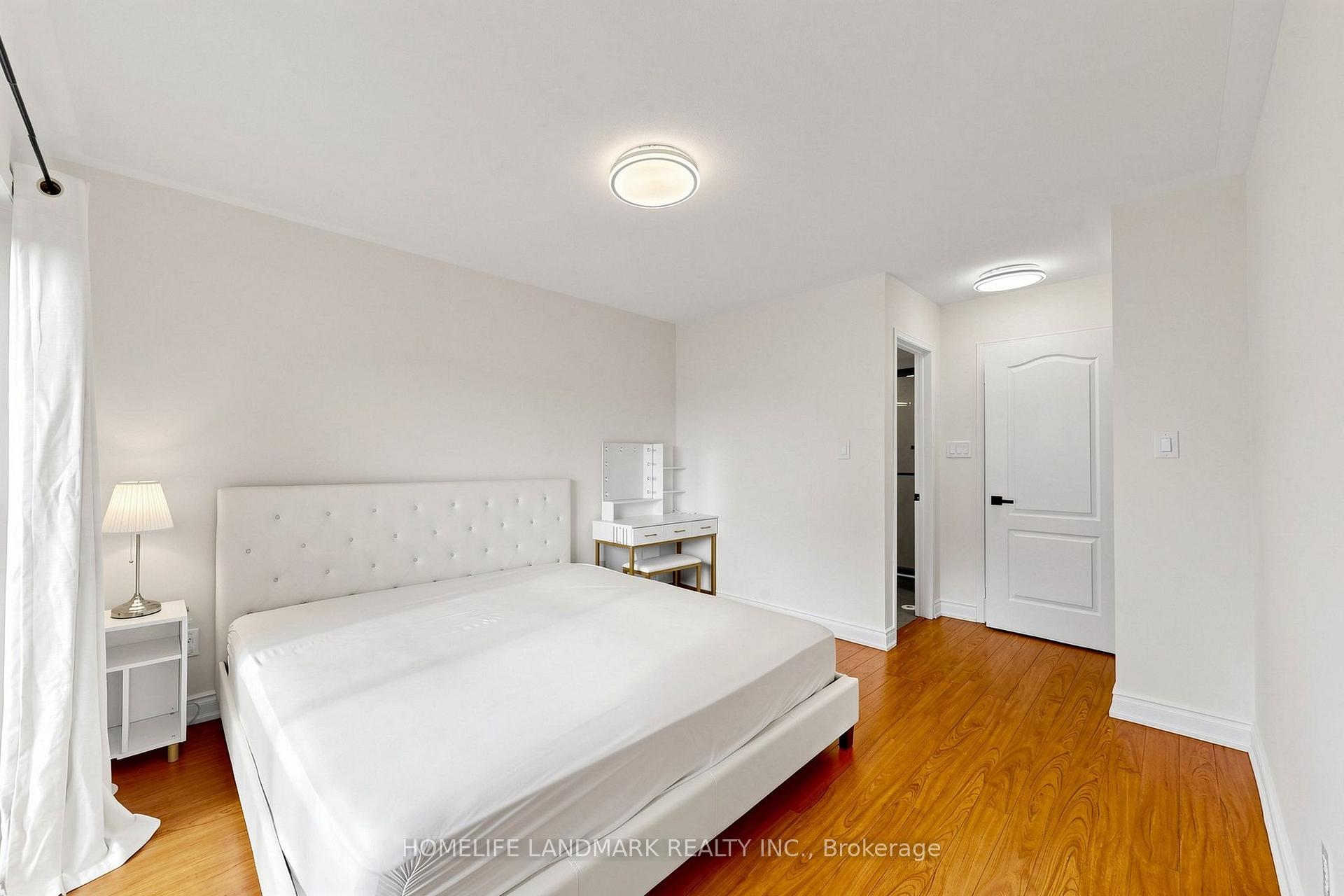 Photo 28 of Unit 68, 3250 Bentley Drive, Mississauga, Churchill Meadows — HOMEH