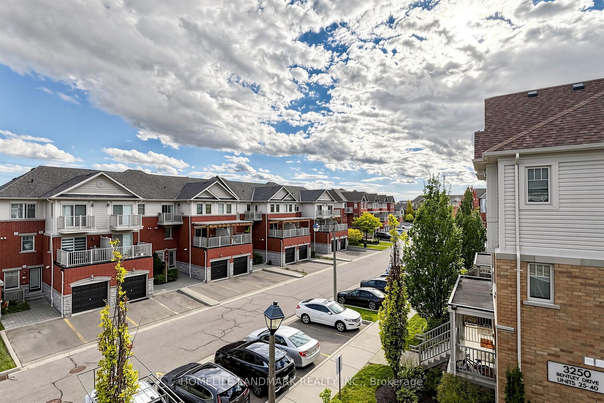 Photo 48 of Unit 68, 3250 Bentley Drive, Mississauga, Churchill Meadows — HOMEH