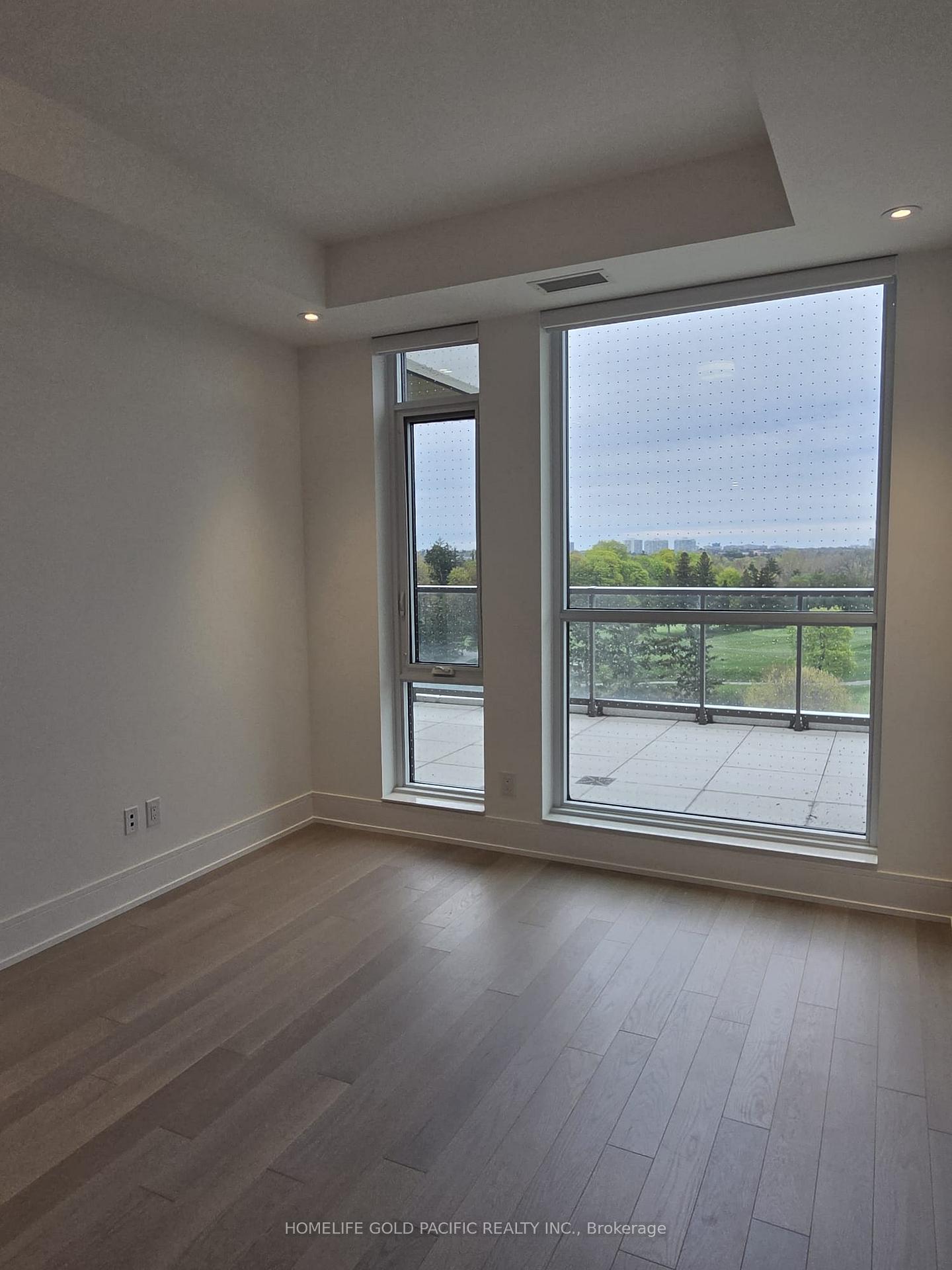 Photo 4 of Unit 519, 399 Royal Orchard Boulevard, Markham, Royal Orchard — HOMEH