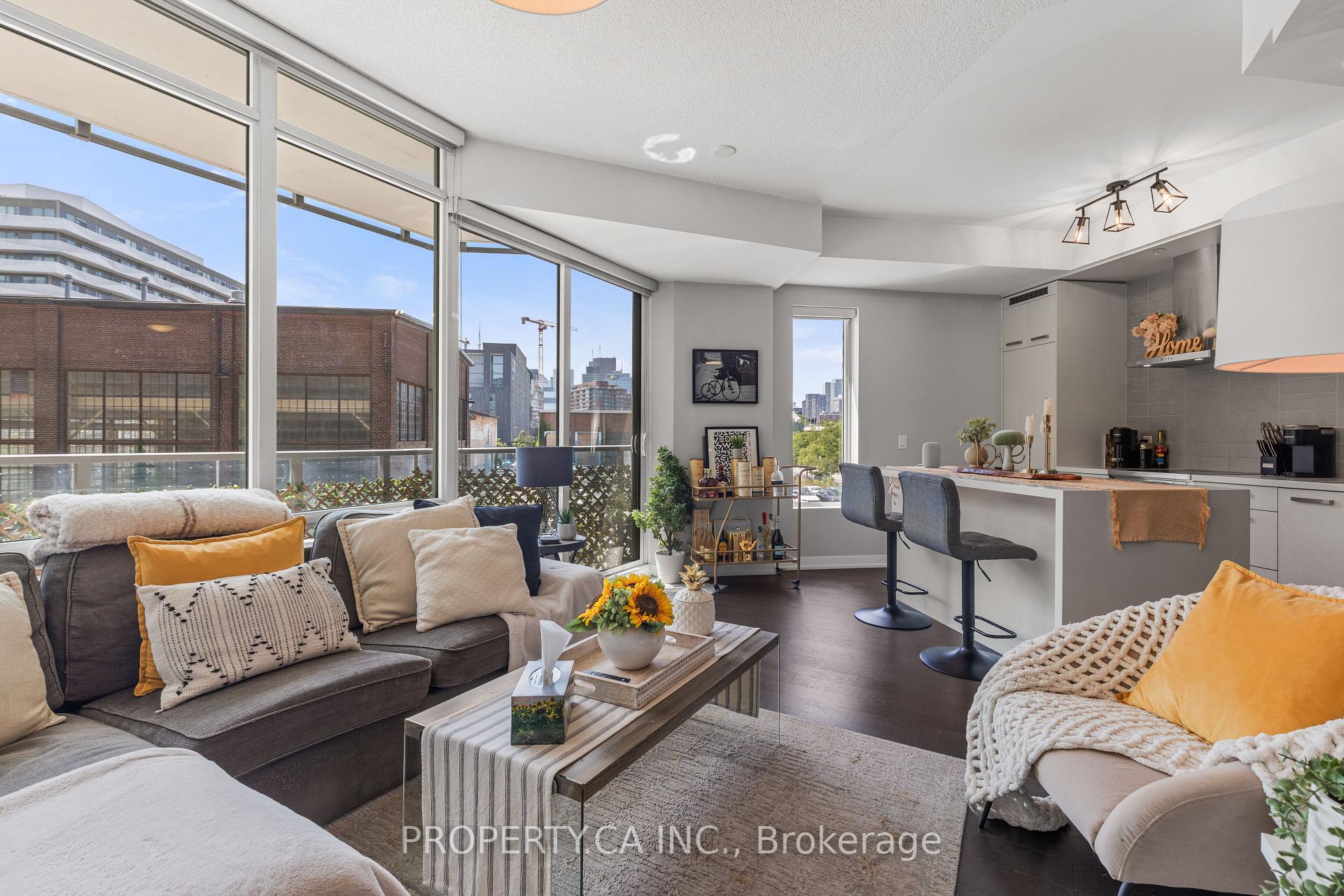 Photo 15 of Unit N122, 120 Bayview Avenue, Toronto, Waterfront Communities — HOMEH