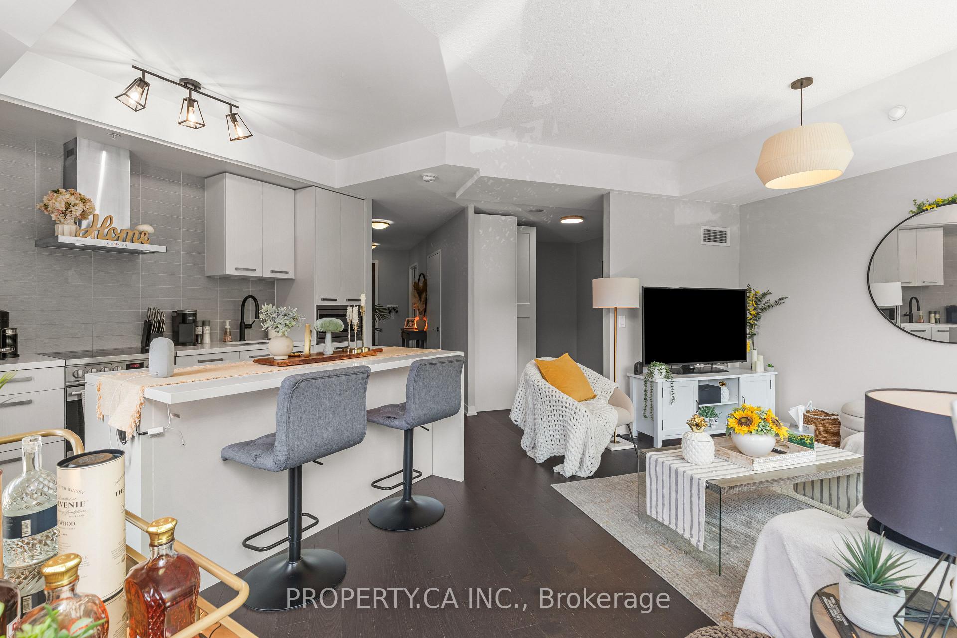 Photo 19 of Unit N122, 120 Bayview Avenue, Toronto, Waterfront Communities — HOMEH