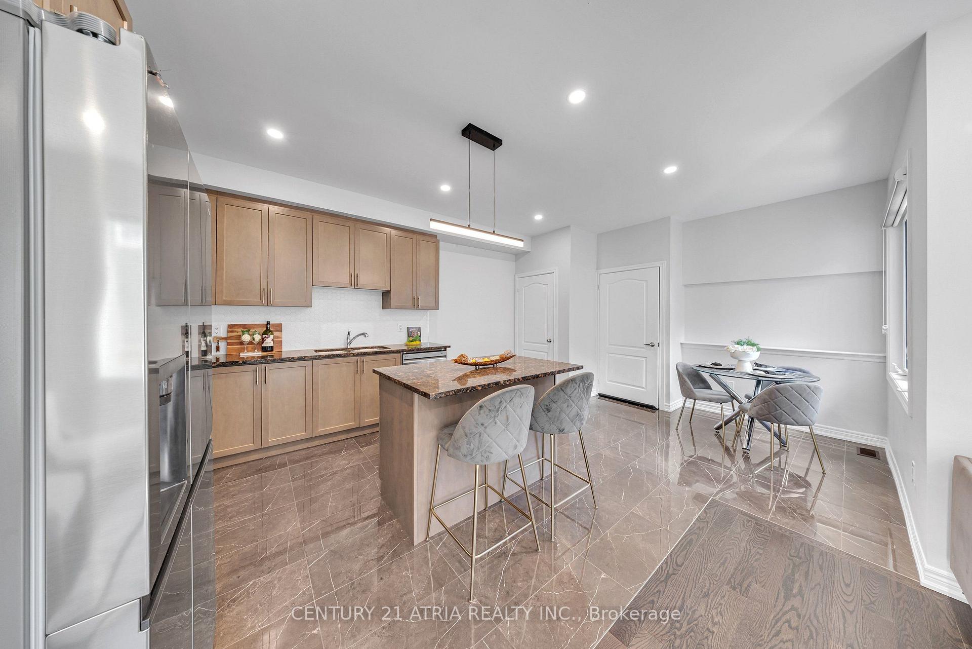 Photo 17 of 548 White's Hill Avenue, Markham, Cornell — HOMEH