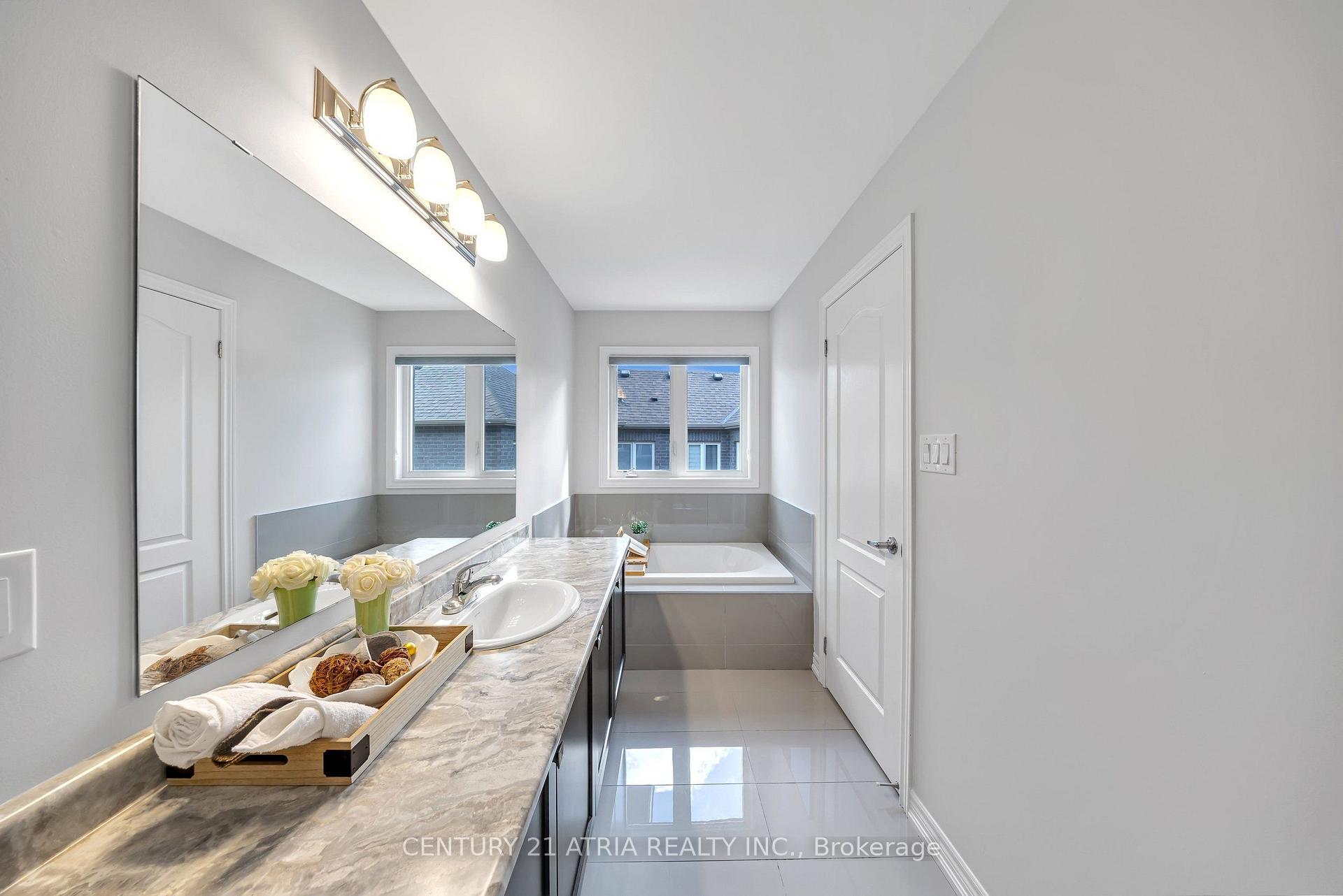 Photo 22 of 548 White's Hill Avenue, Markham, Cornell — HOMEH