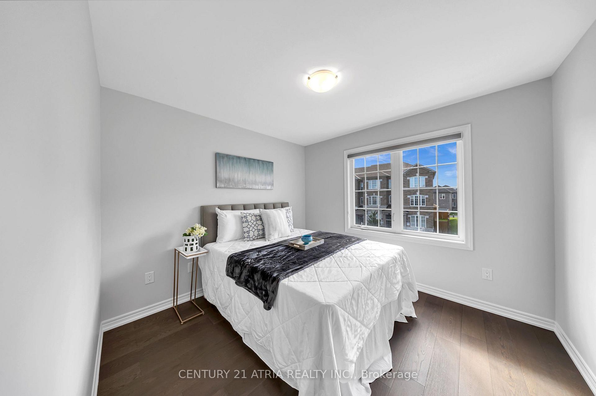 Photo 24 of 548 White's Hill Avenue, Markham, Cornell — HOMEH
