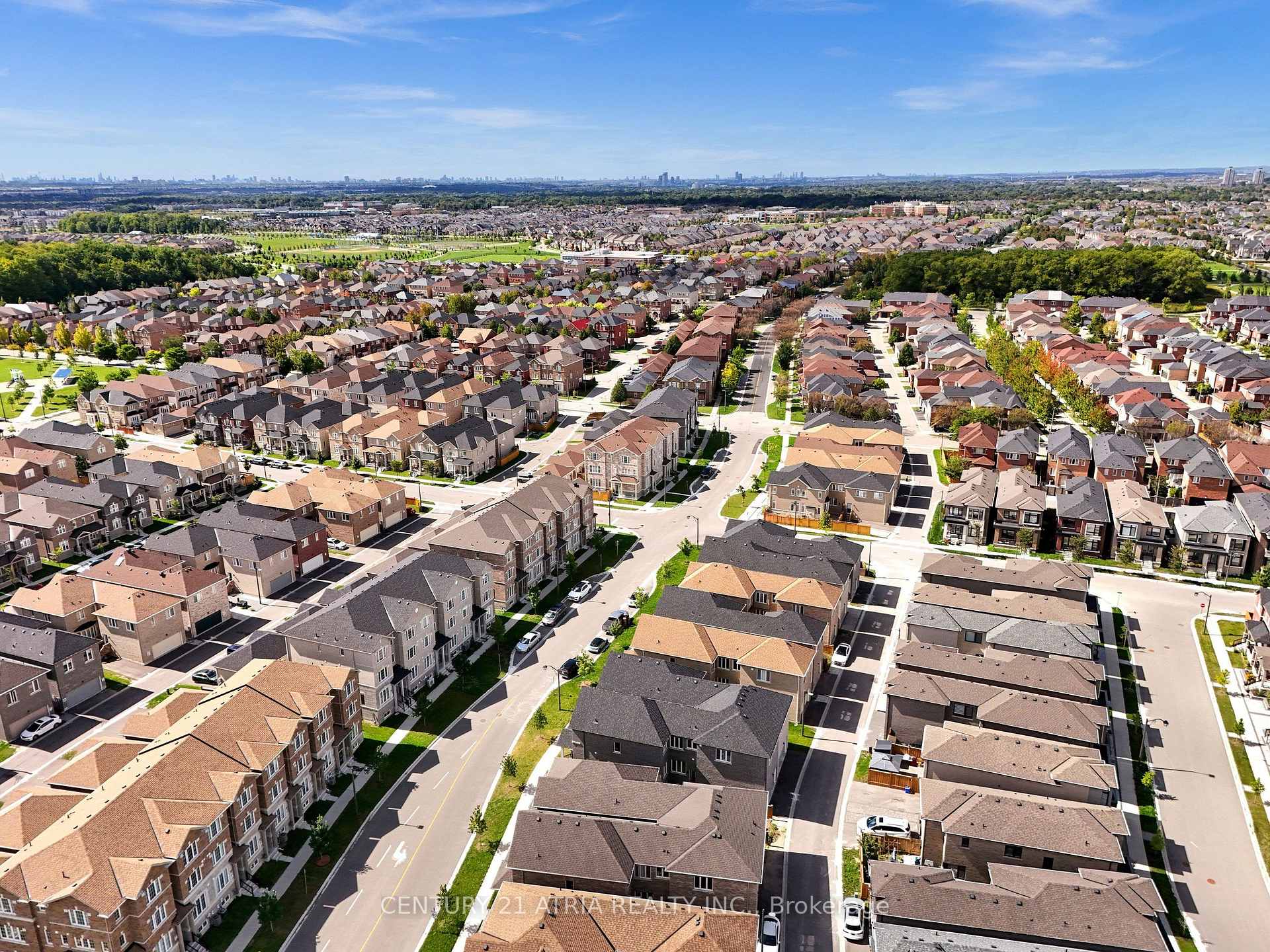 Photo 44 of 548 White's Hill Avenue, Markham, Cornell — HOMEH