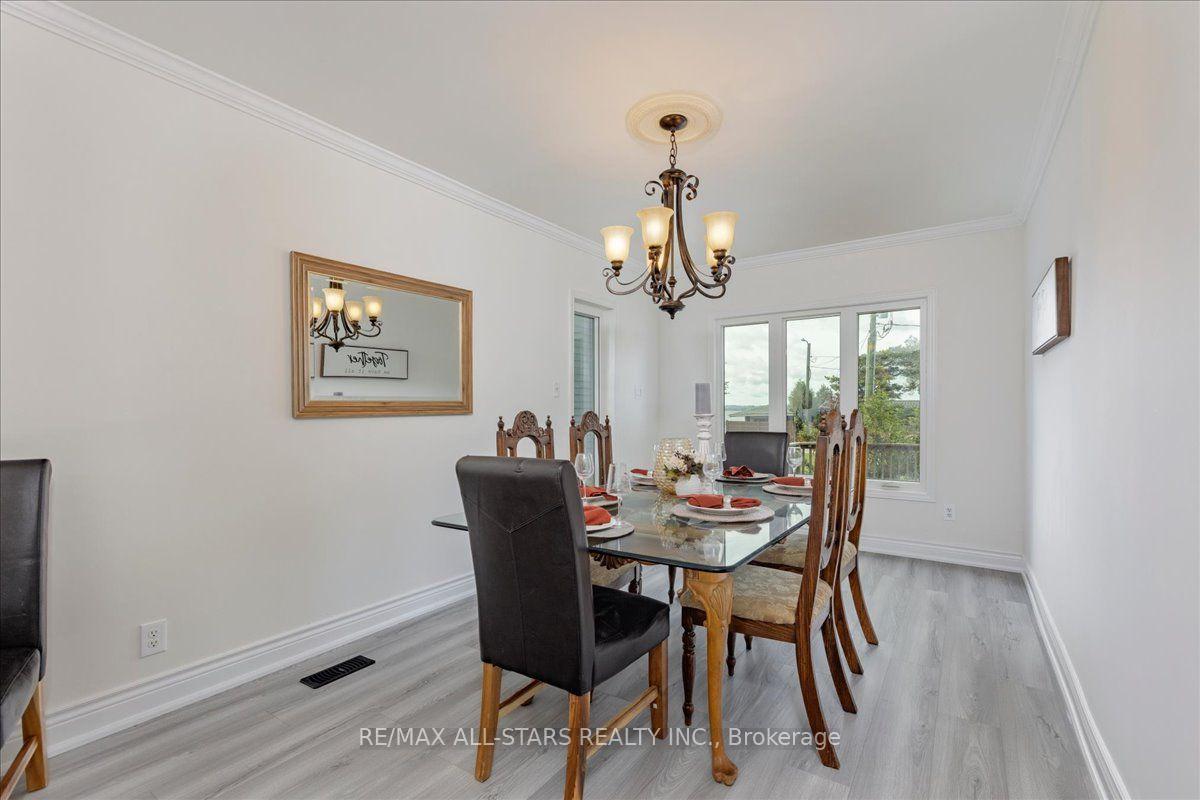 Photo 9 of 369 Lake Drive, Georgina, Historic Lakeshore Communities — HOMEH