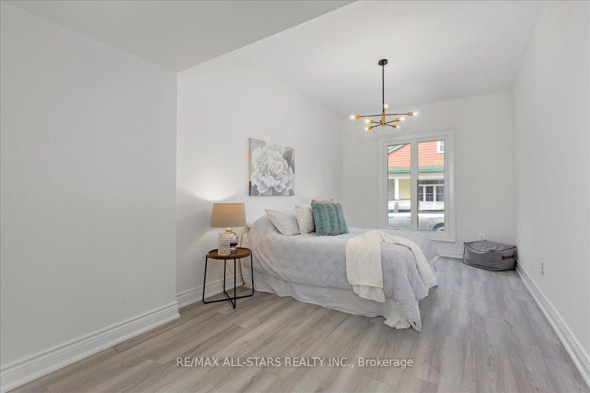 Photo 16 of 369 Lake Drive, Georgina, Historic Lakeshore Communities — HOMEH