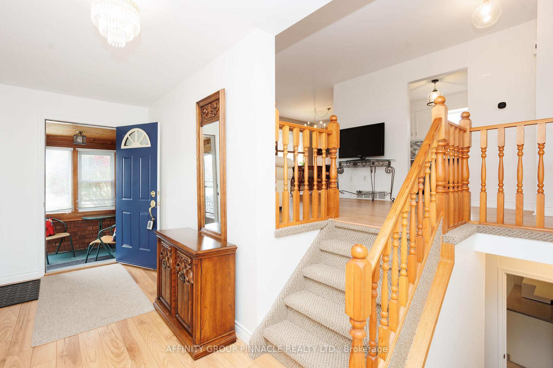 Photo 6 of 24 Andrew Drive, Kawartha Lakes, Lindsay — HOMEH