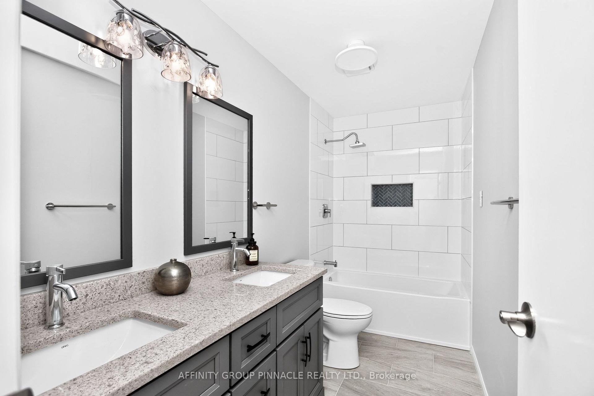 Photo 17 of 24 Andrew Drive, Kawartha Lakes, Lindsay — HOMEH