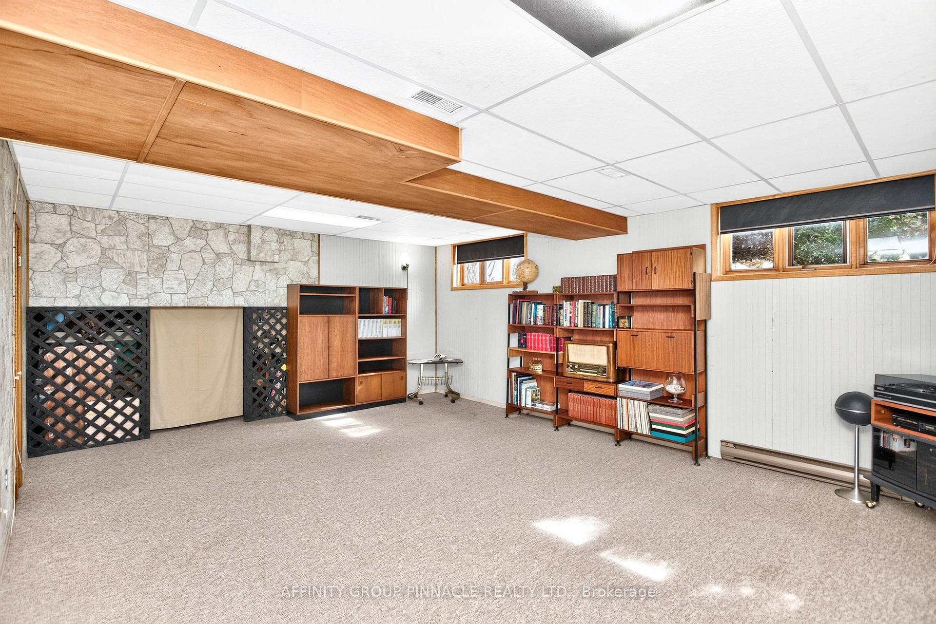 Photo 22 of 24 Andrew Drive, Kawartha Lakes, Lindsay — HOMEH