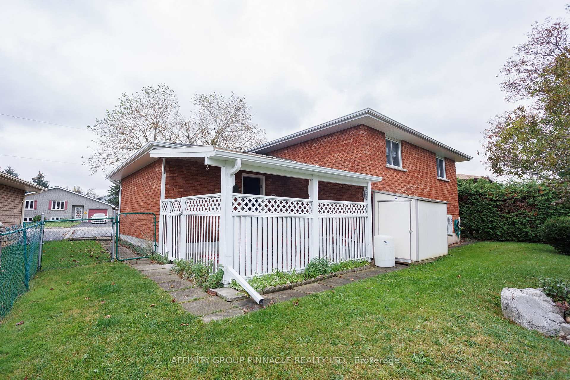 Photo 35 of 24 Andrew Drive, Kawartha Lakes, Lindsay — HOMEH