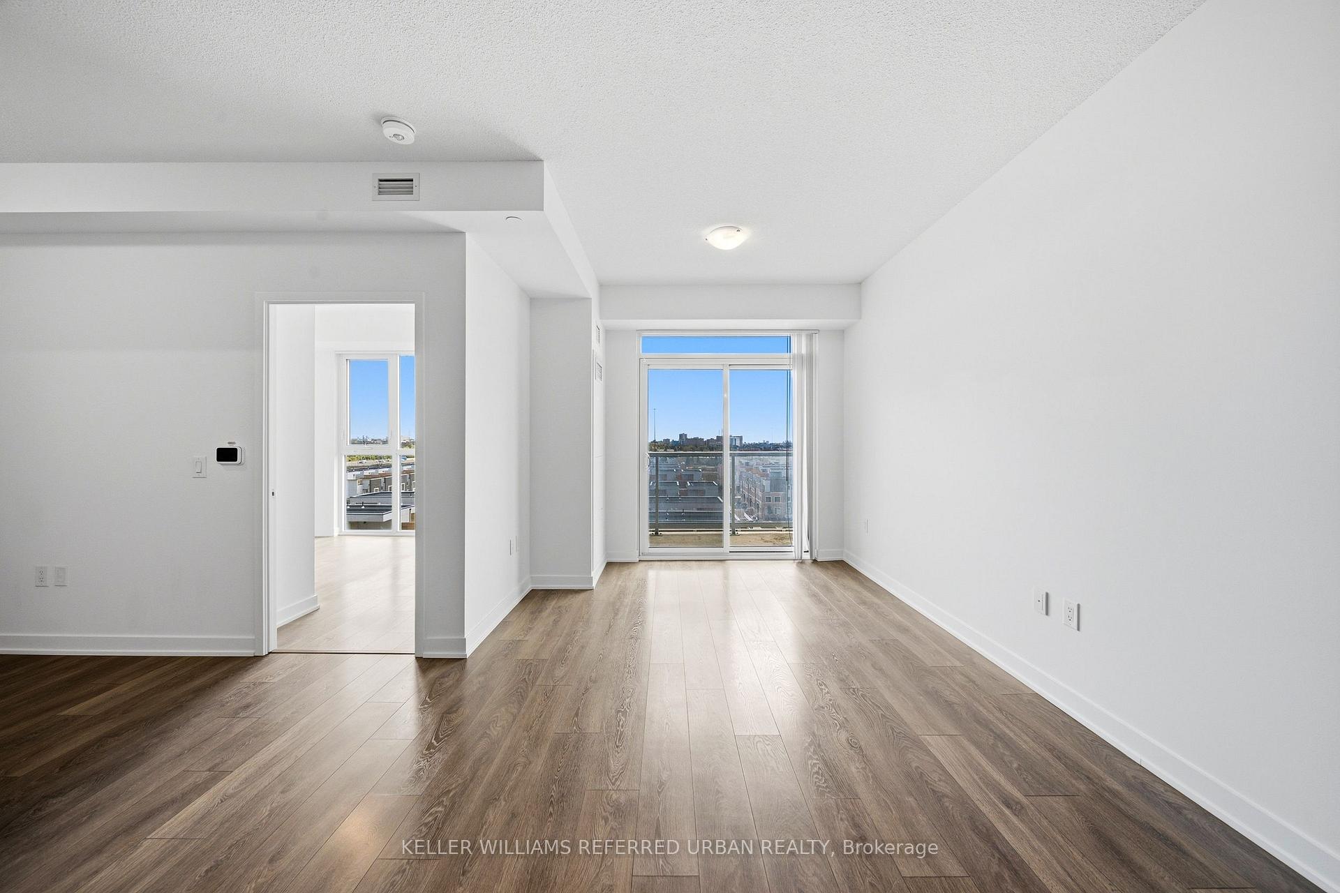 Photo 14 of Unit 907, 10 Honeycrisp Crescent, Vaughan, Vaughan Corporate Centre — HOMEH