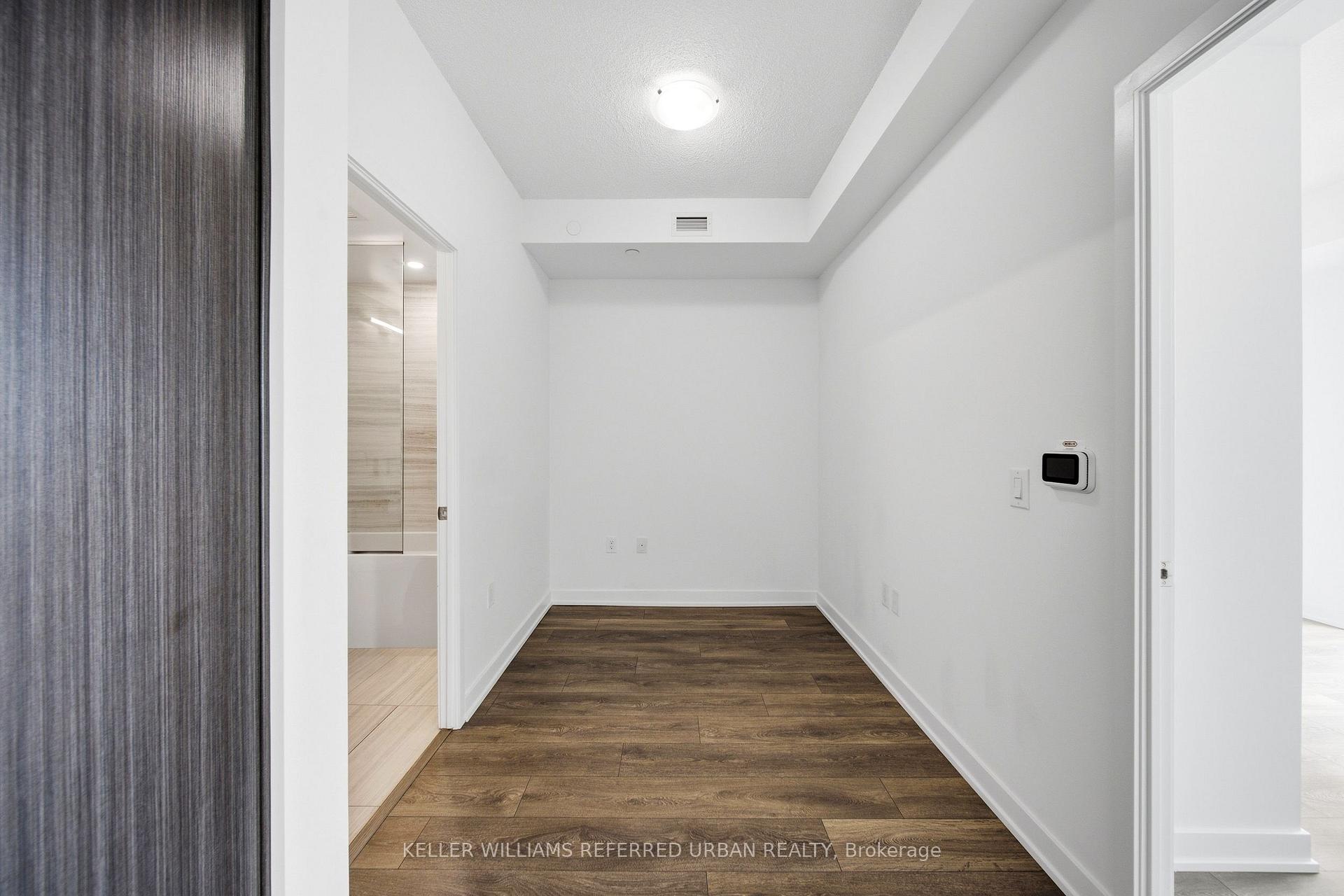 Photo 19 of Unit 907, 10 Honeycrisp Crescent, Vaughan, Vaughan Corporate Centre — HOMEH