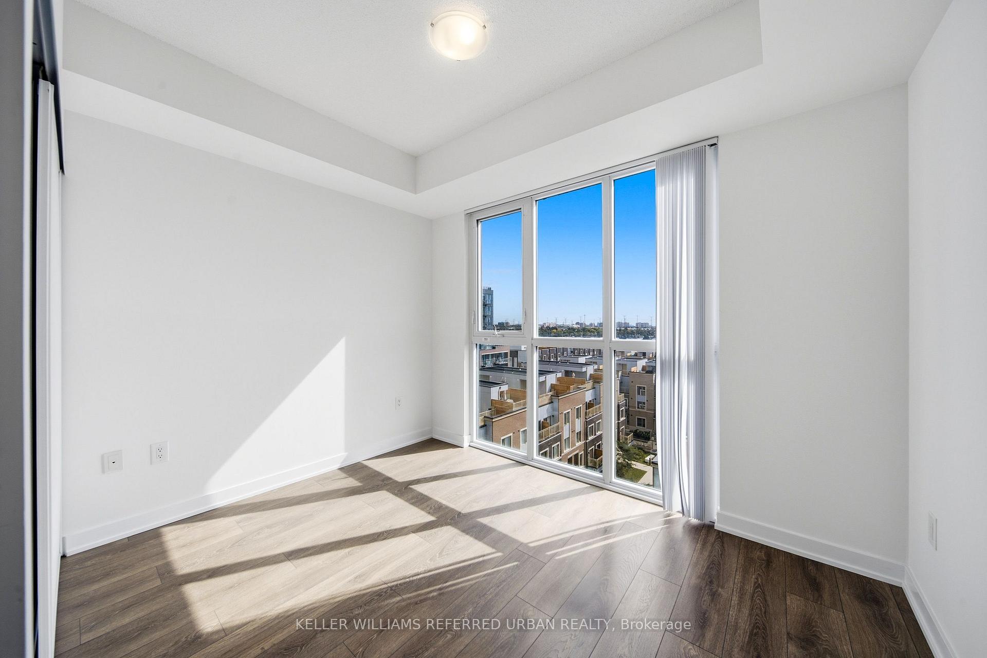 Photo 22 of Unit 907, 10 Honeycrisp Crescent, Vaughan, Vaughan Corporate Centre — HOMEH