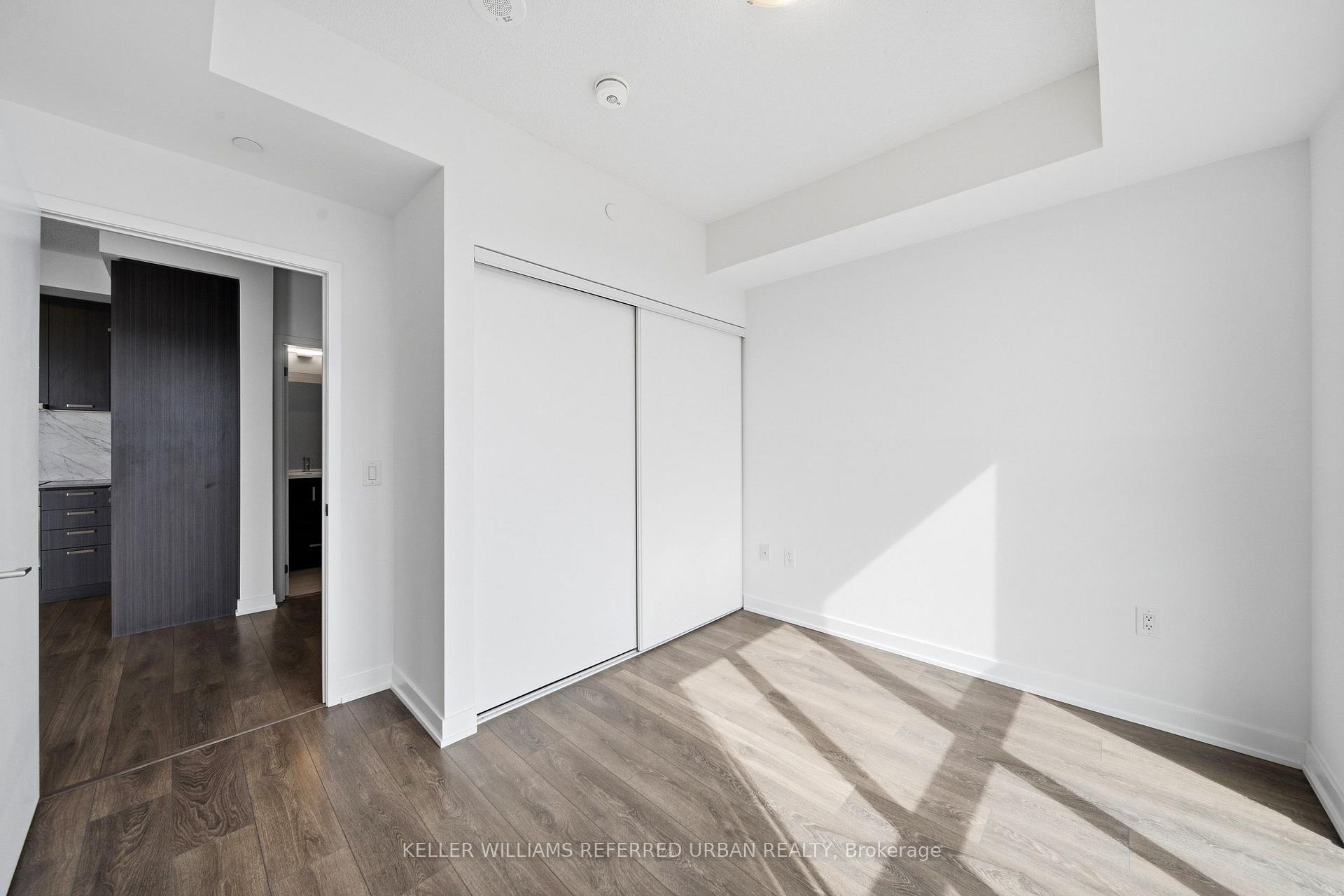 Photo 23 of Unit 907, 10 Honeycrisp Crescent, Vaughan, Vaughan Corporate Centre — HOMEH