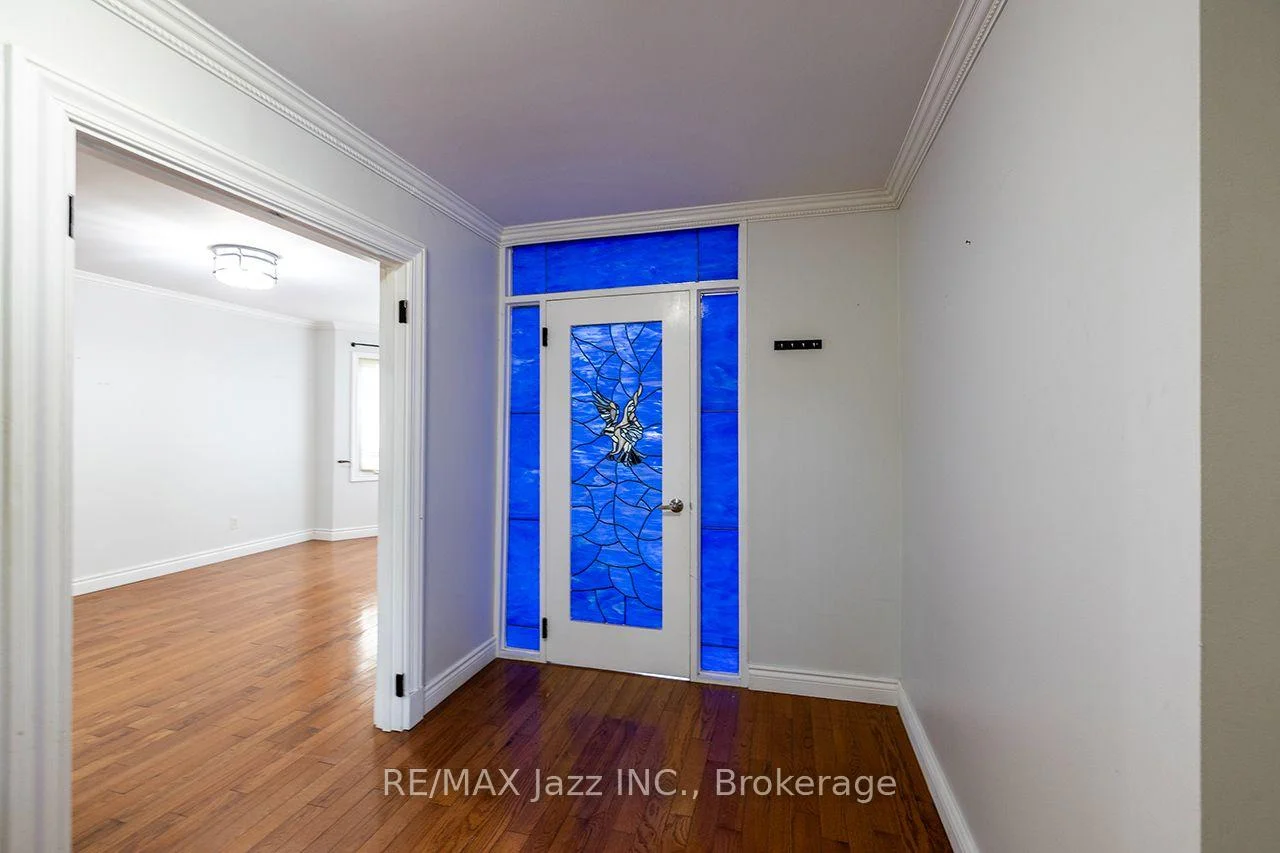 Photo 23 of 930 White Ash Drive, Whitby, Williamsburg — HOMEH