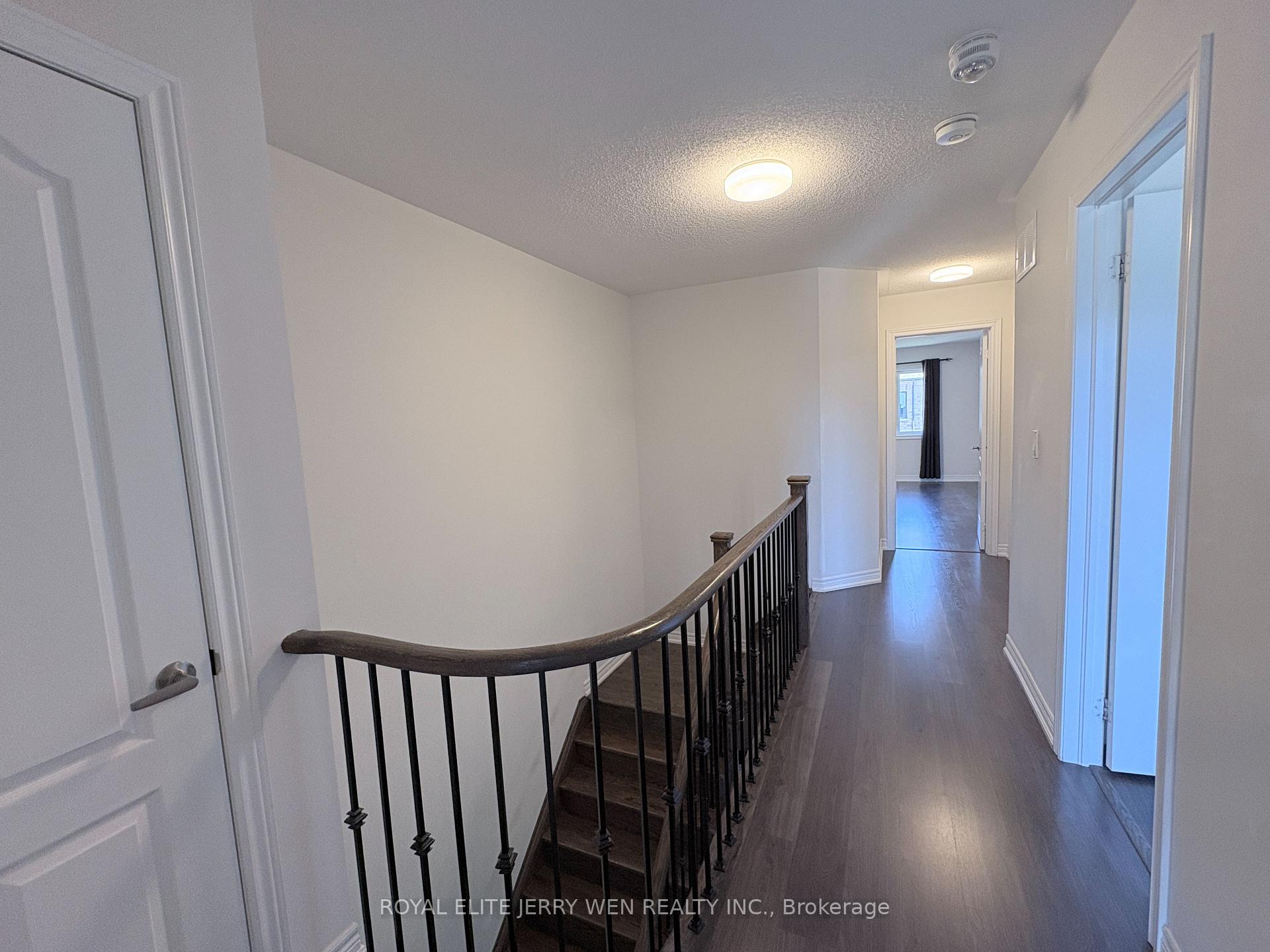 Photo 16 of 15 Collier Crescent, Markham, Wismer — HOMEH