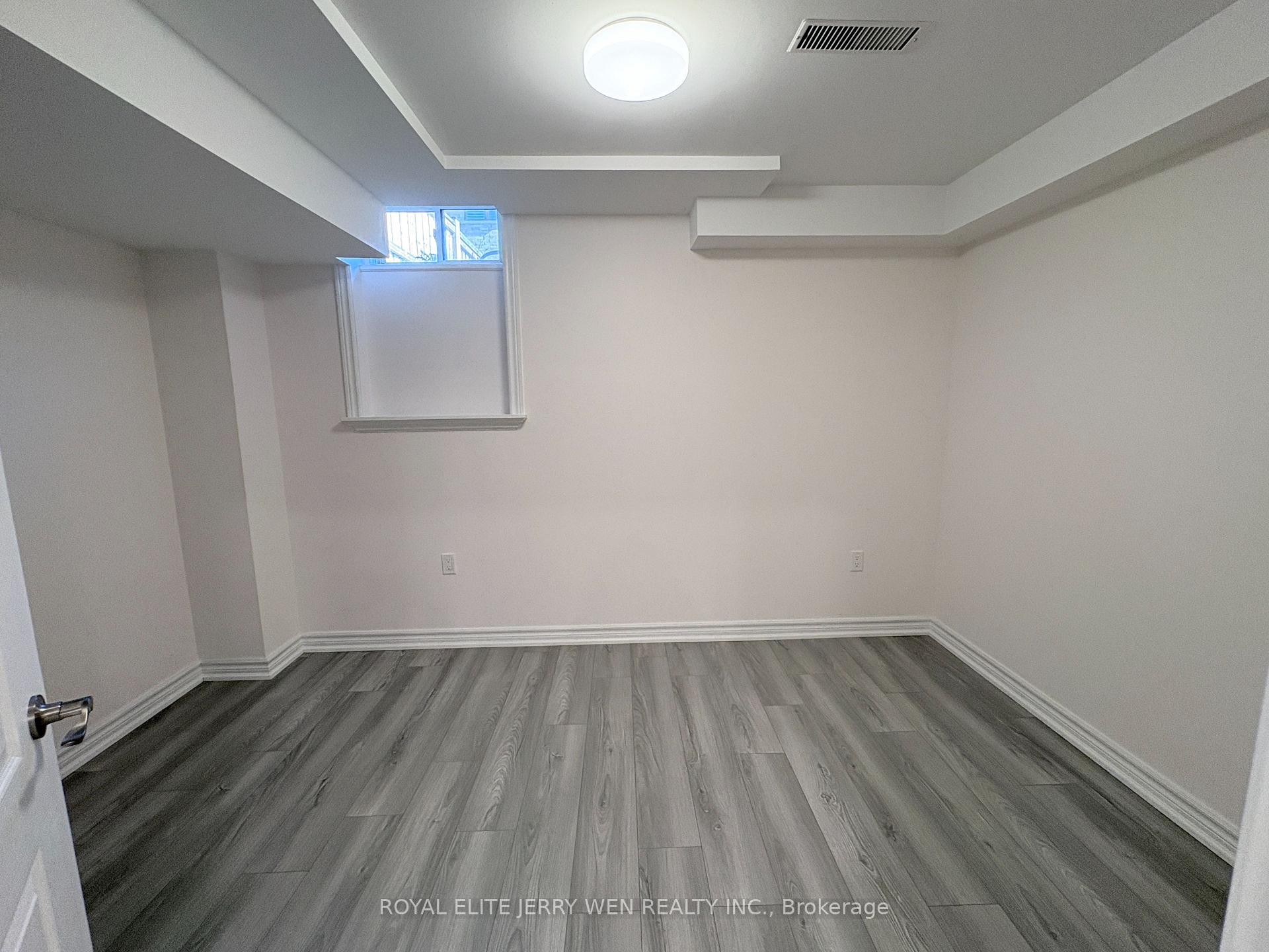 Photo 20 of 15 Collier Crescent, Markham, Wismer — HOMEH