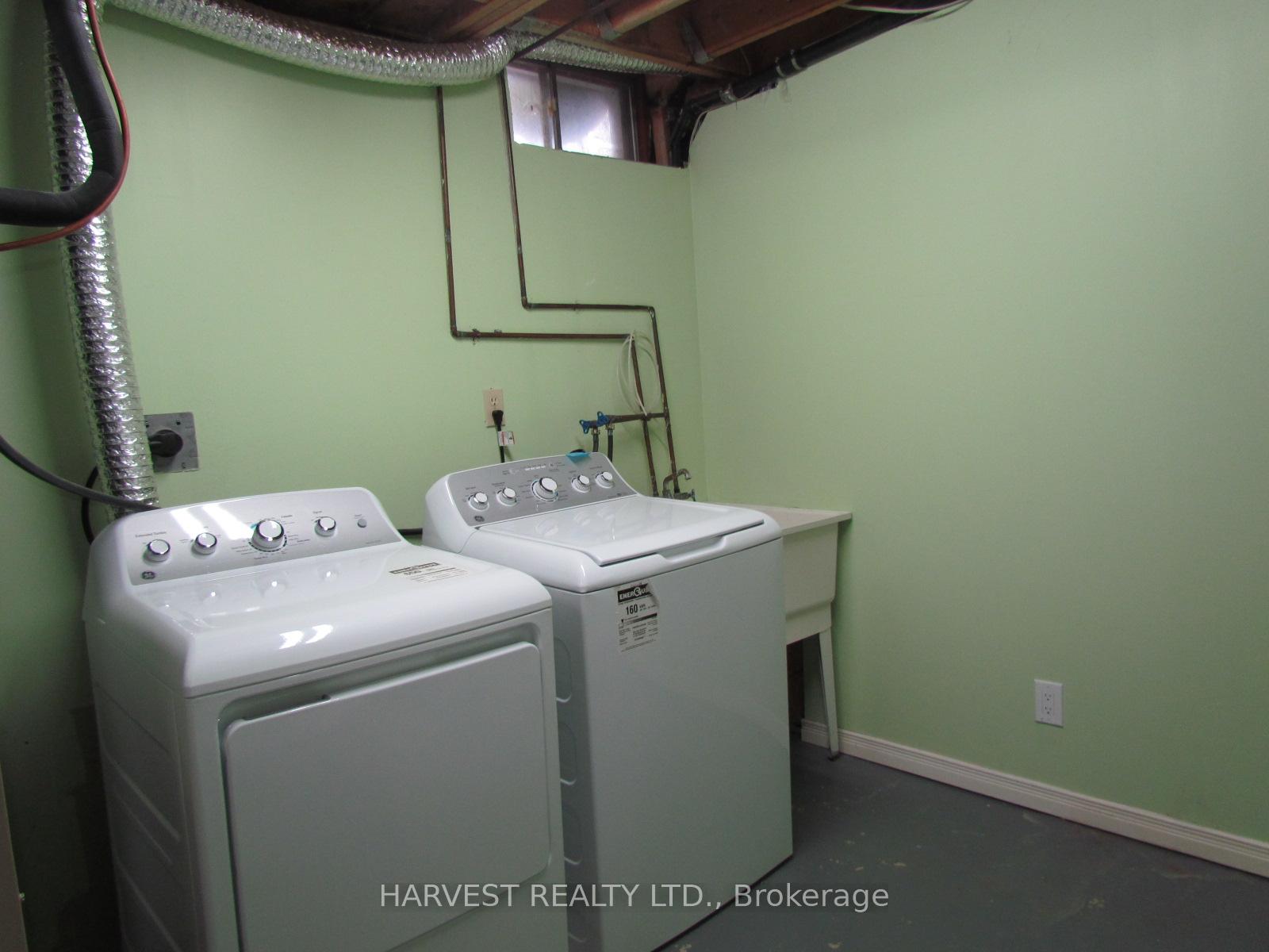 Photo 10 of 39 Bendamere Crescent, Markham, Raymerville — HOMEH
