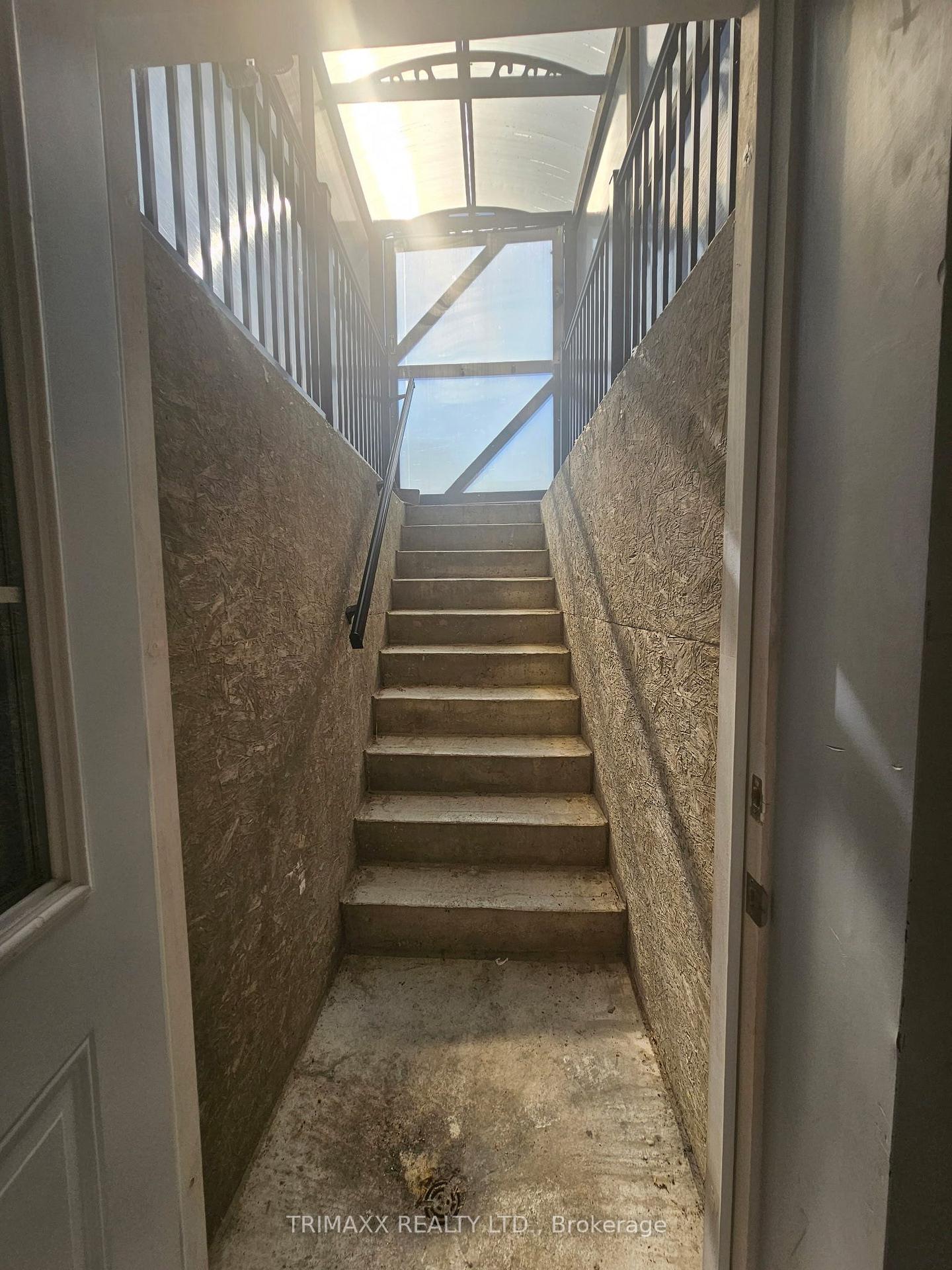 Photo 5 of Unit Basement, 5 Watson Drive, New Tecumseth, Tottenham — HOMEH