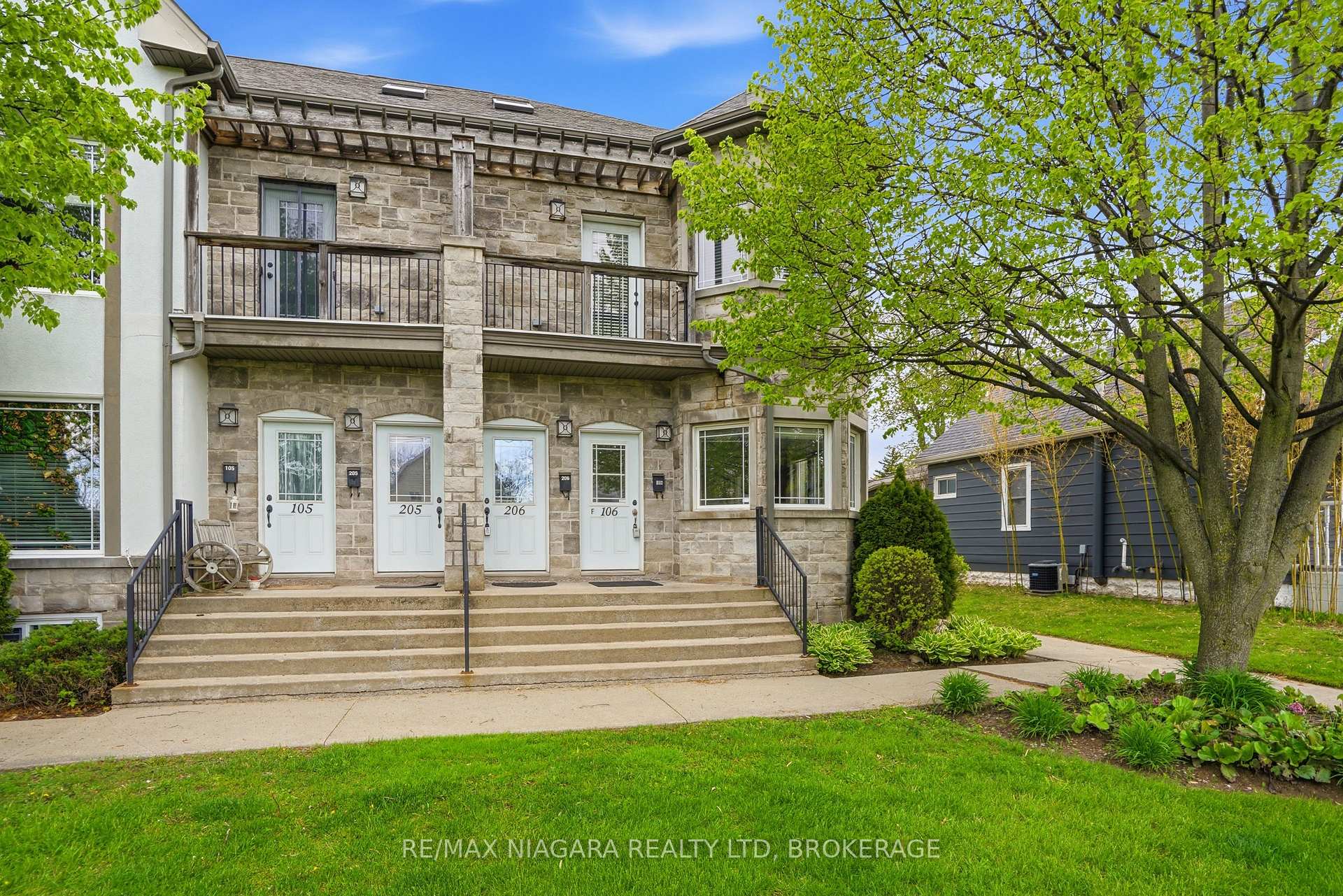 Photo 4 of Unit 106, 6045 Dunn Street, Niagara Falls, Dorchester — HOMEH