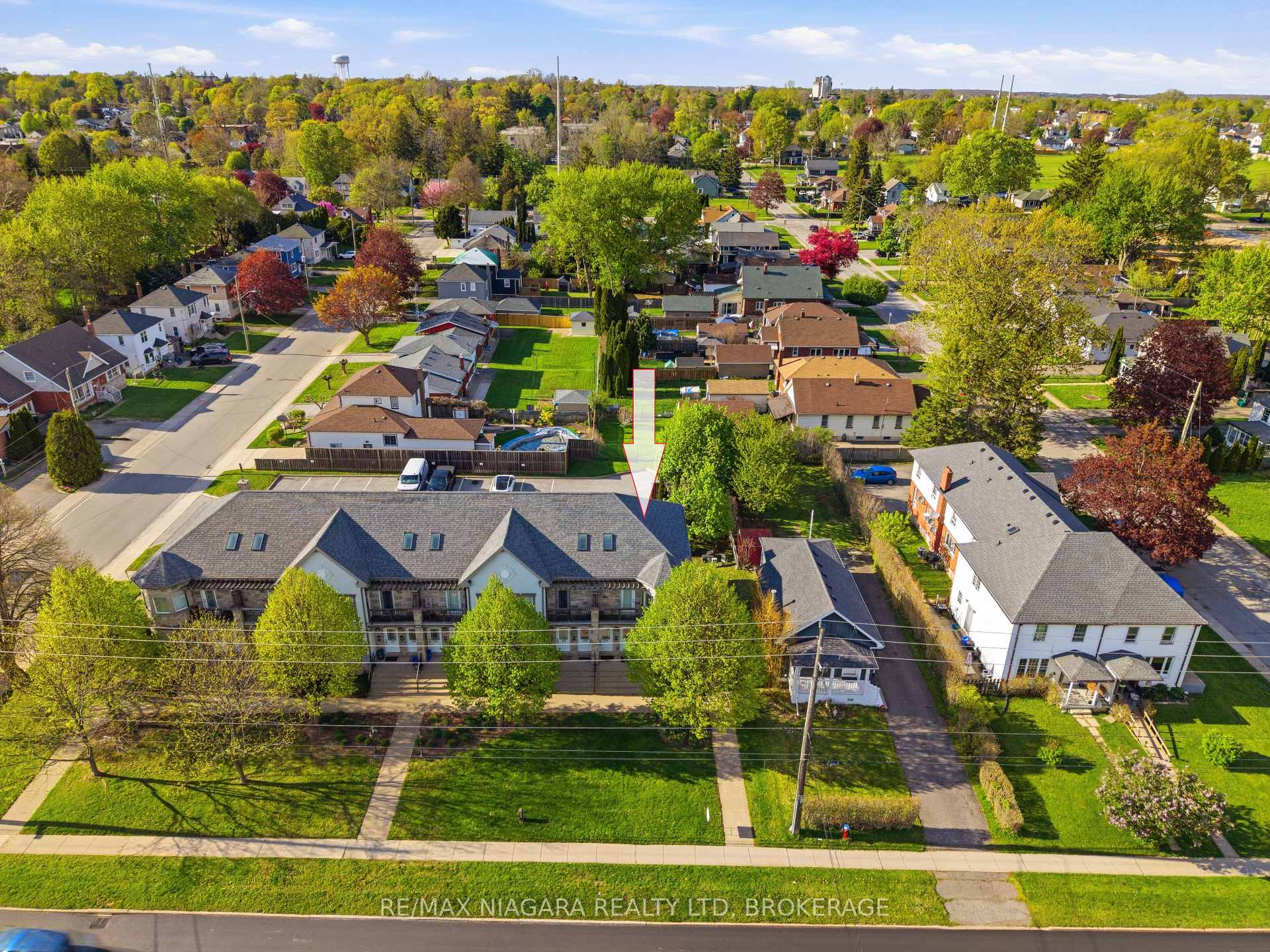 Photo 7 of Unit 106, 6045 Dunn Street, Niagara Falls, Dorchester — HOMEH