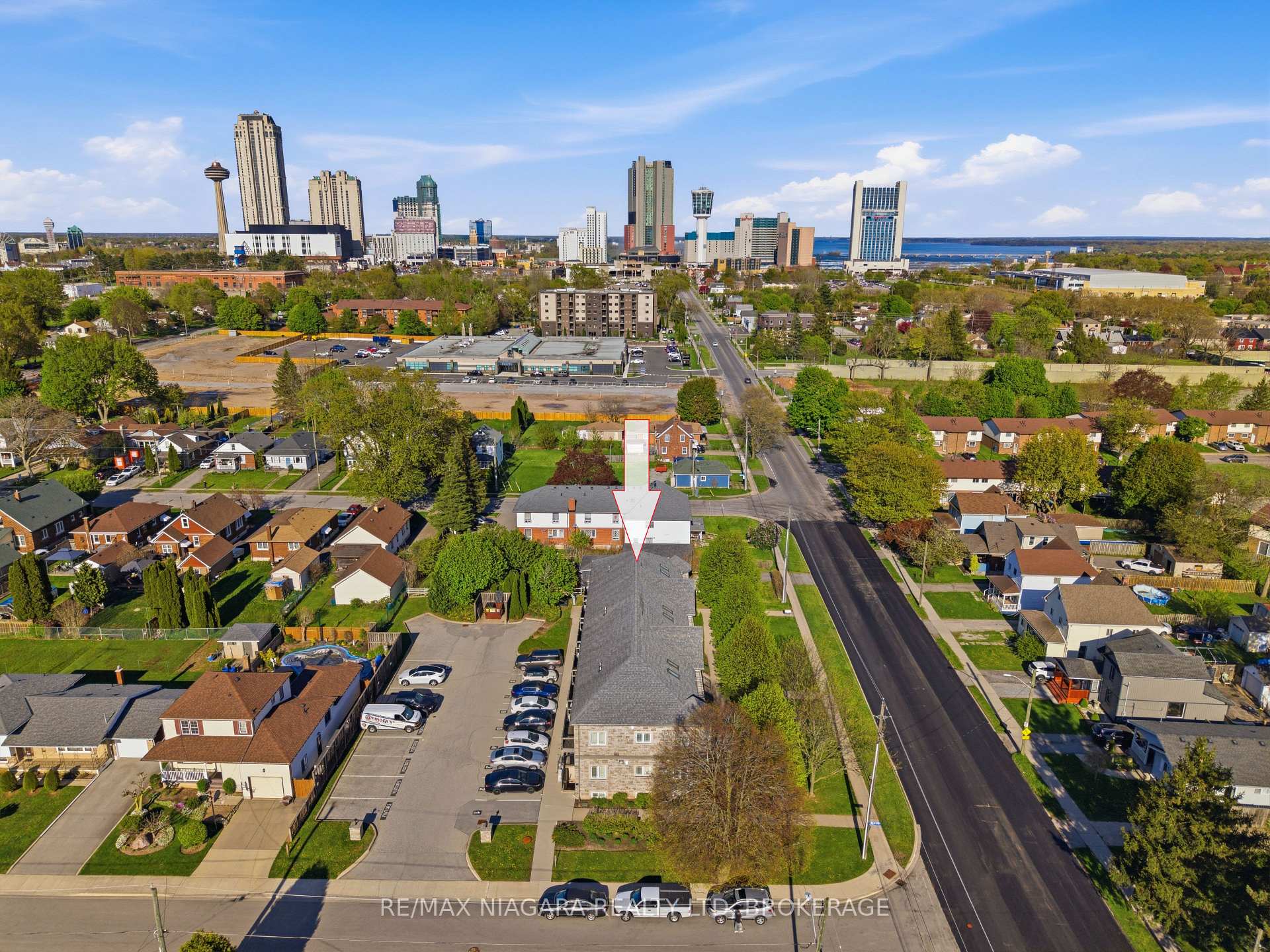 Photo 10 of Unit 106, 6045 Dunn Street, Niagara Falls, Dorchester — HOMEH