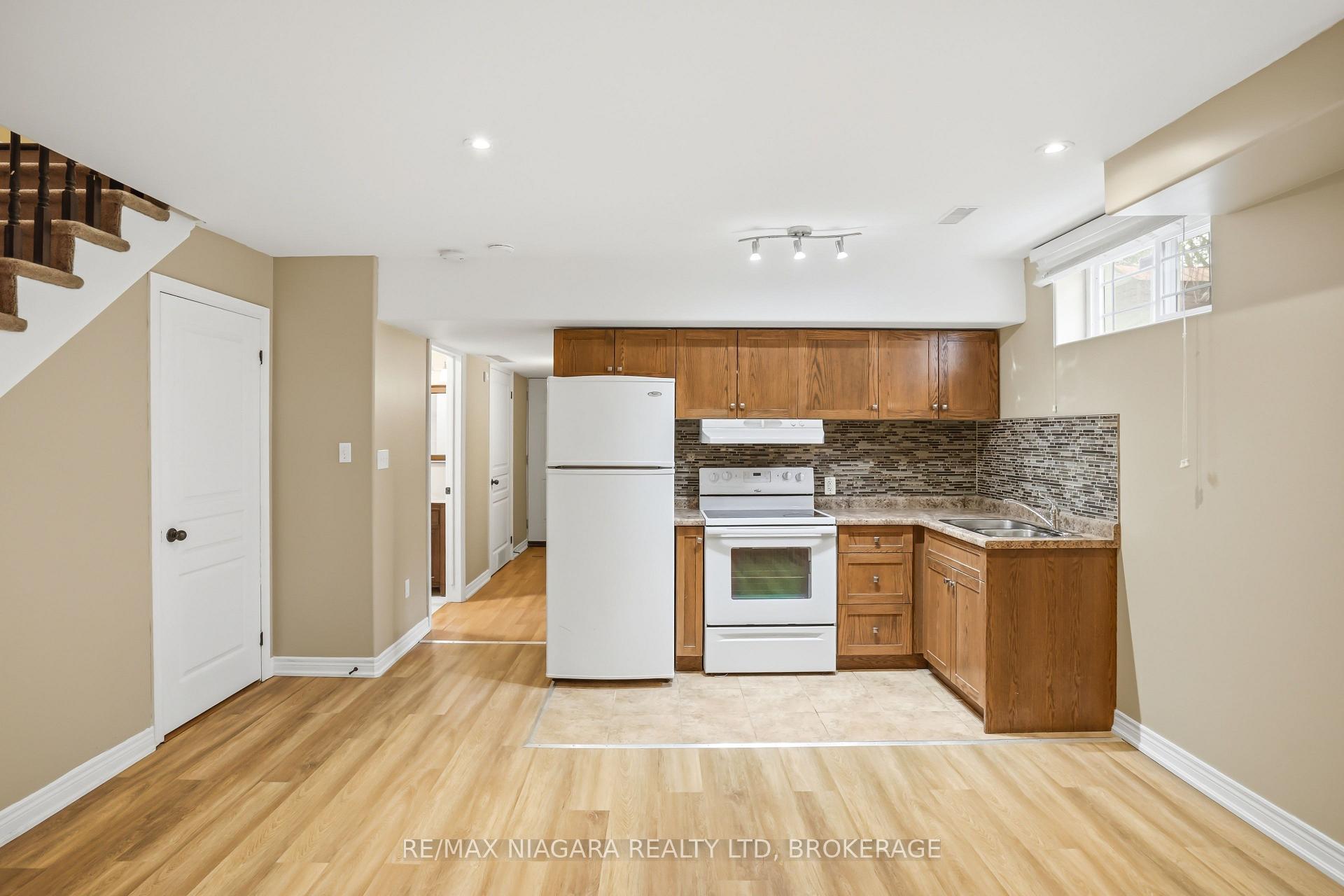 Photo 24 of Unit 106, 6045 Dunn Street, Niagara Falls, Dorchester — HOMEH