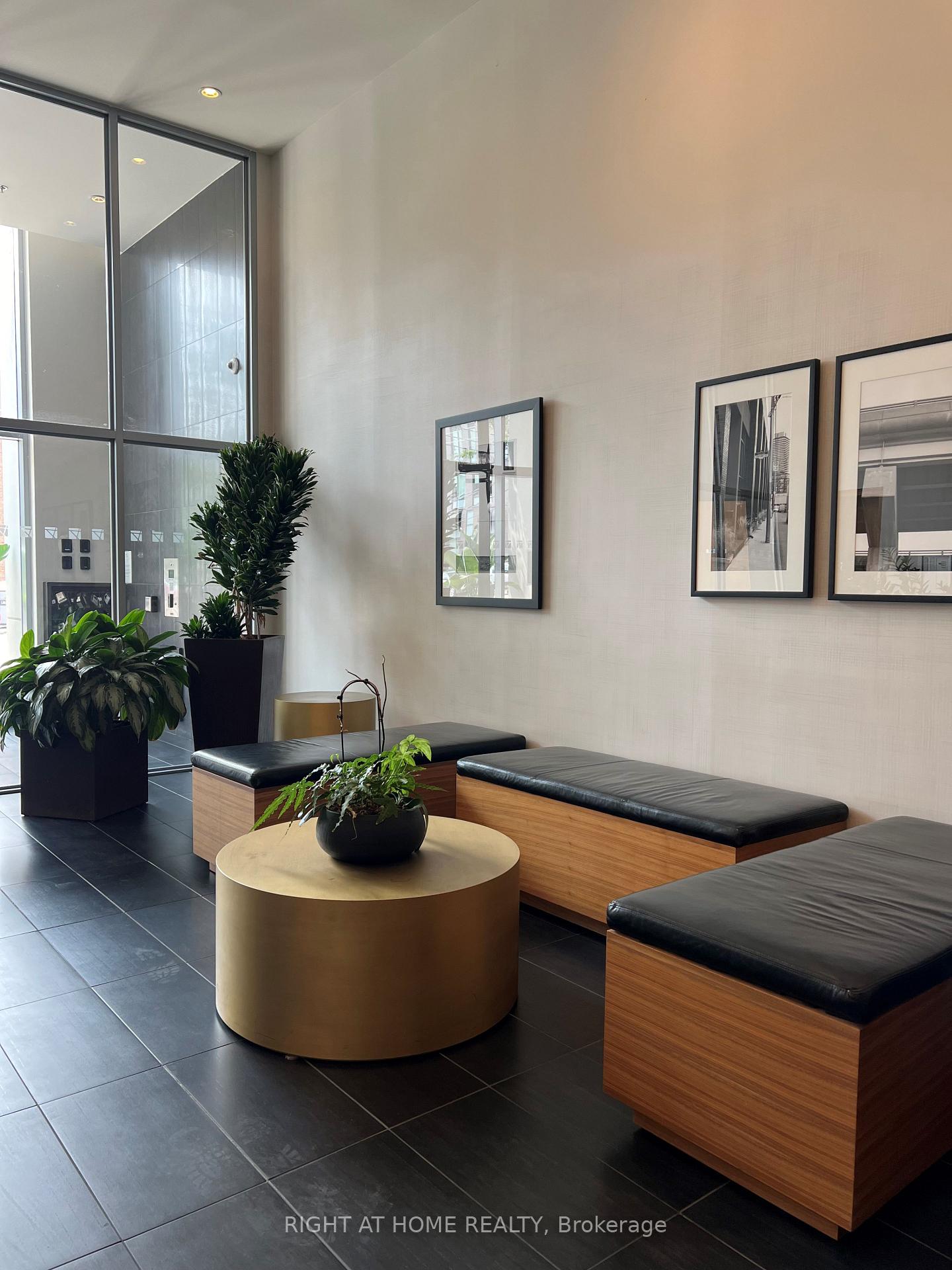 Photo 3 of Unit 103, 510 King Street E, Toronto, Moss Park — HOMEH
