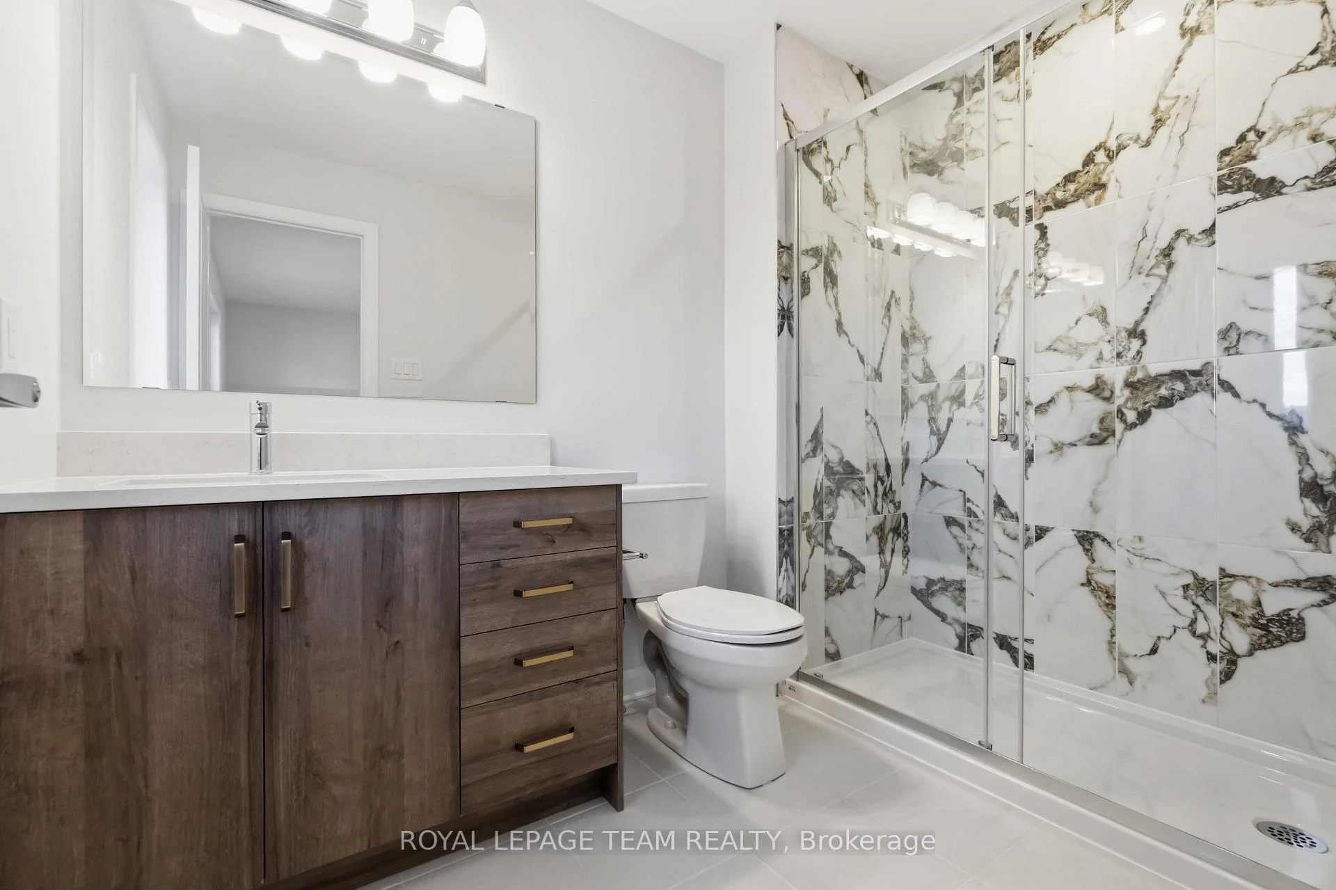 Photo 24 of 837 Eileen Vollick Crescent, Ottawa, Kanata - Morgan's Grant/South March — HOMEH