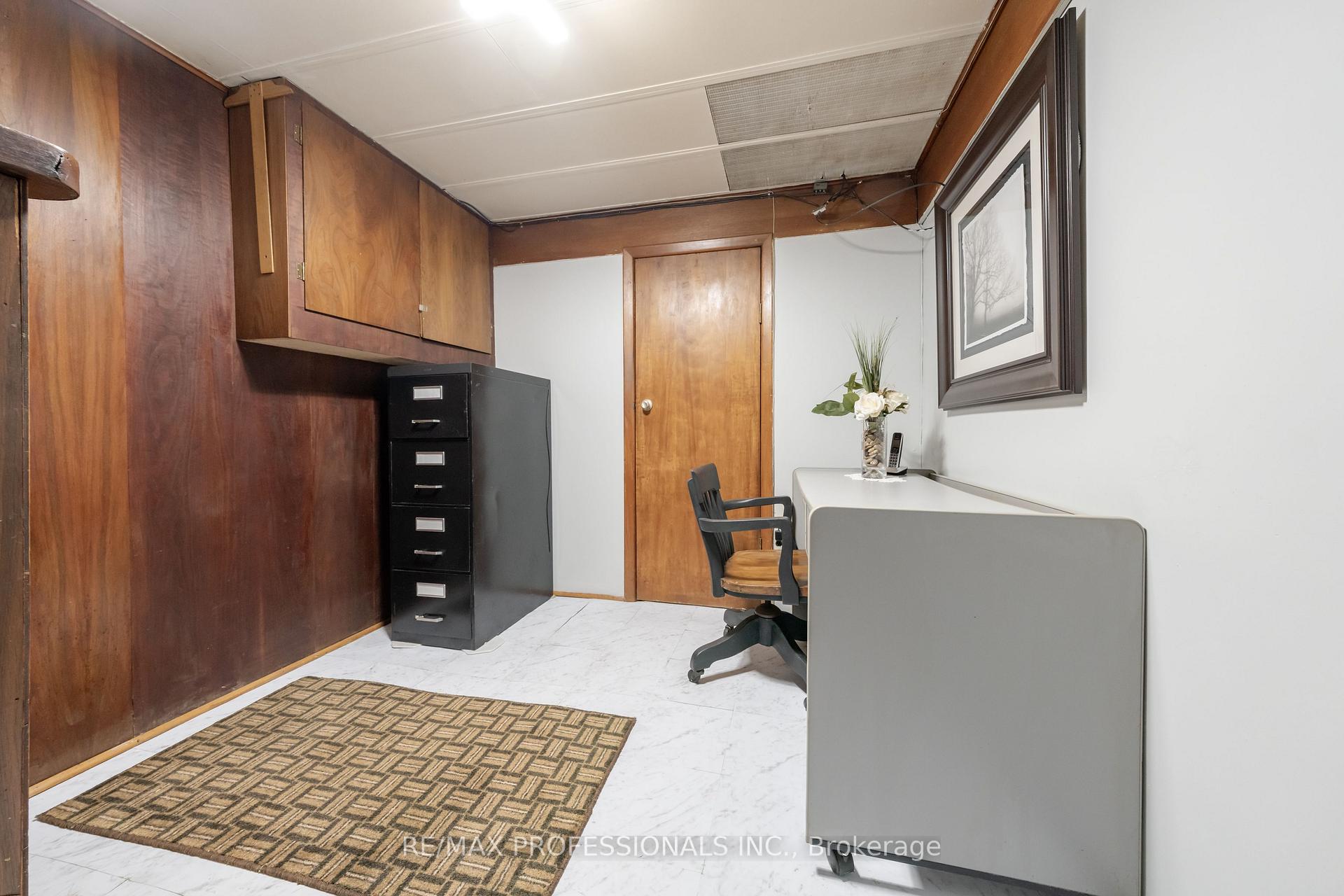 Photo 29 of 228 Eileen Avenue, Toronto, Rockcliffe-Smythe — HOMEH