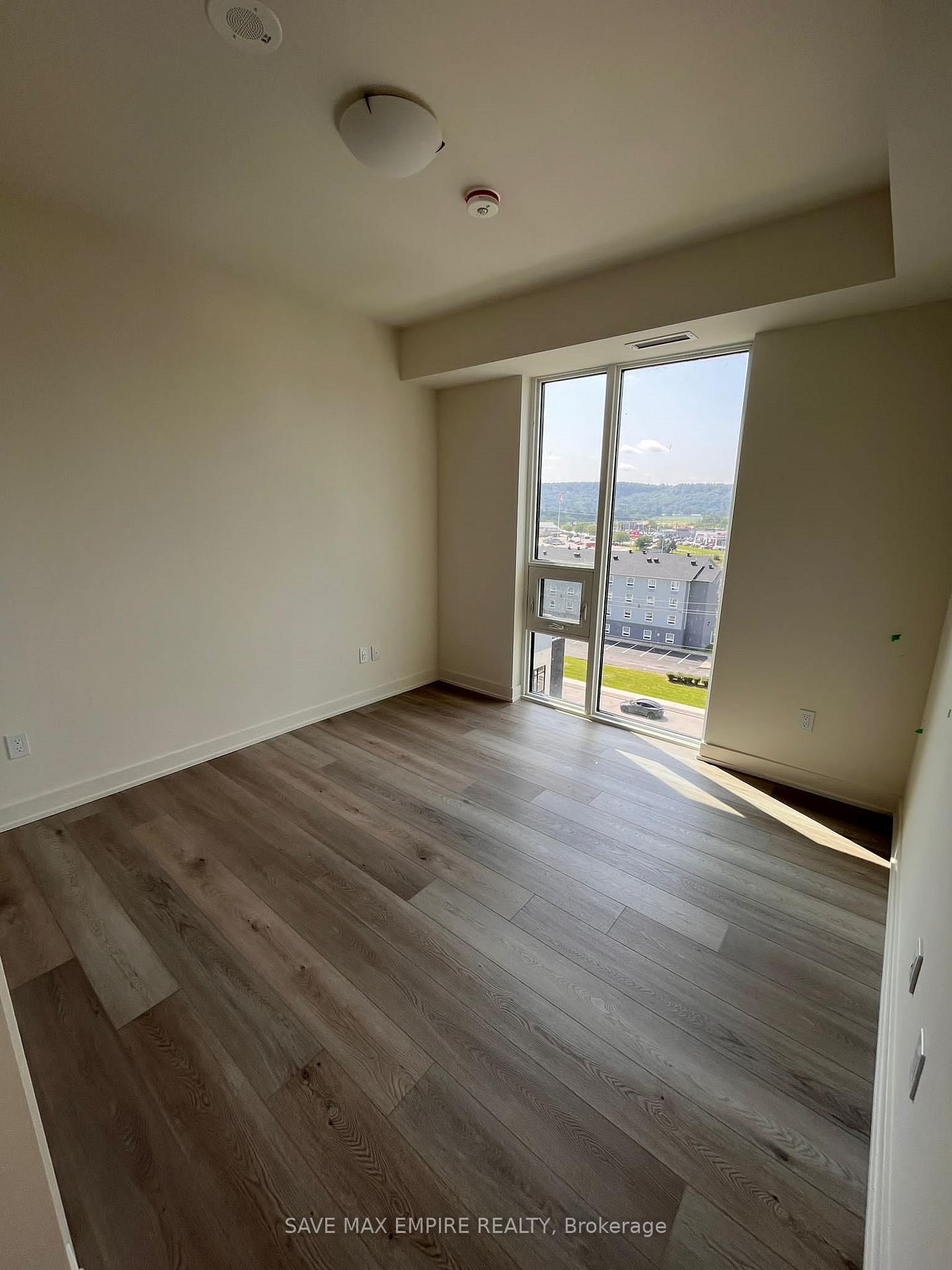 Photo 13 of Unit 902, 385 Winston Road, Grimsby, Grimsby Beach — HOMEH