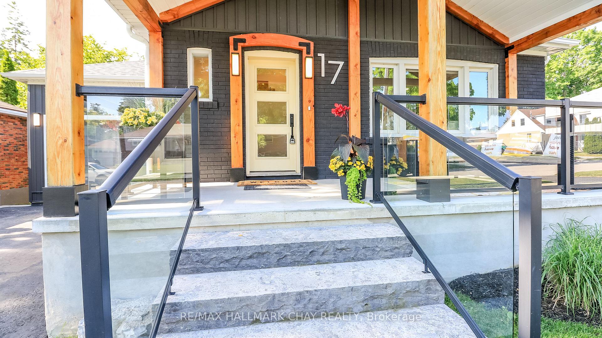Photo 5 of 17 Bowman Avenue, Barrie, Codrington — HOMEH