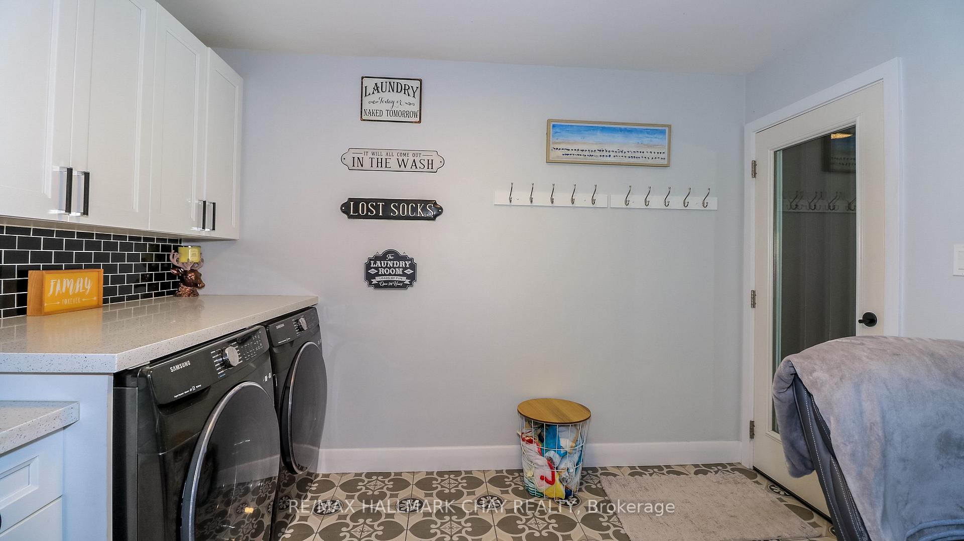 Photo 29 of 17 Bowman Avenue, Barrie, Codrington — HOMEH