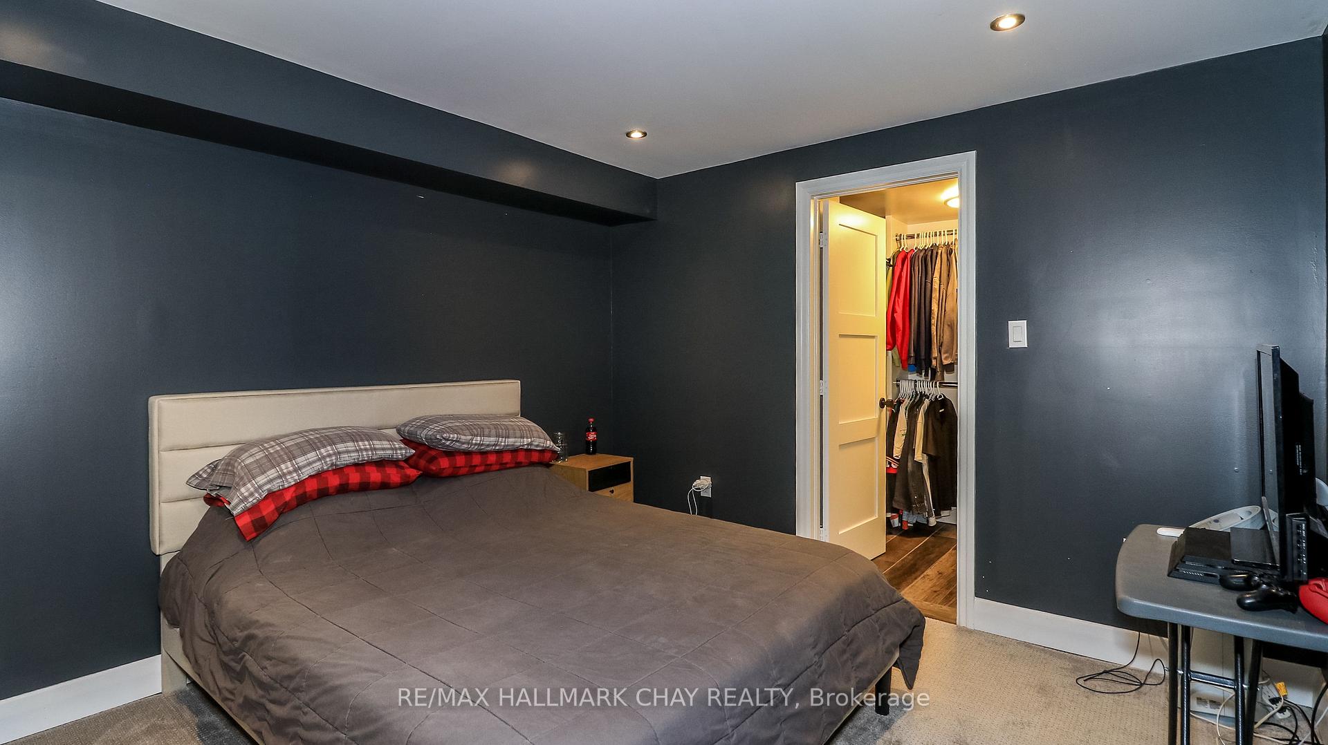 Photo 42 of 17 Bowman Avenue, Barrie, Codrington — HOMEH