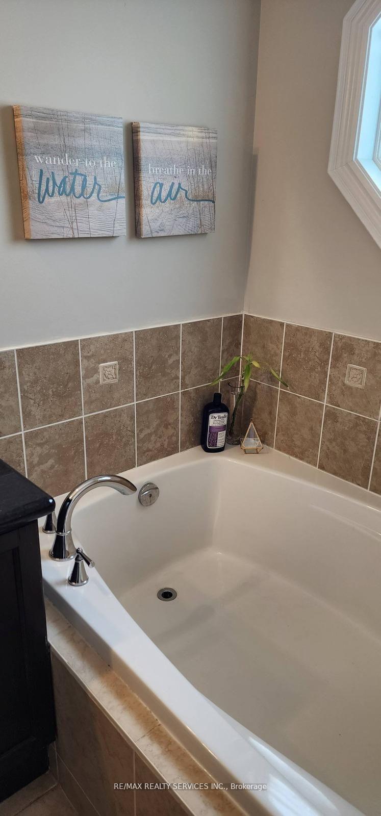 Photo 14 of Unit 15, 9033 Derry Road, Milton, Clarke — HOMEH