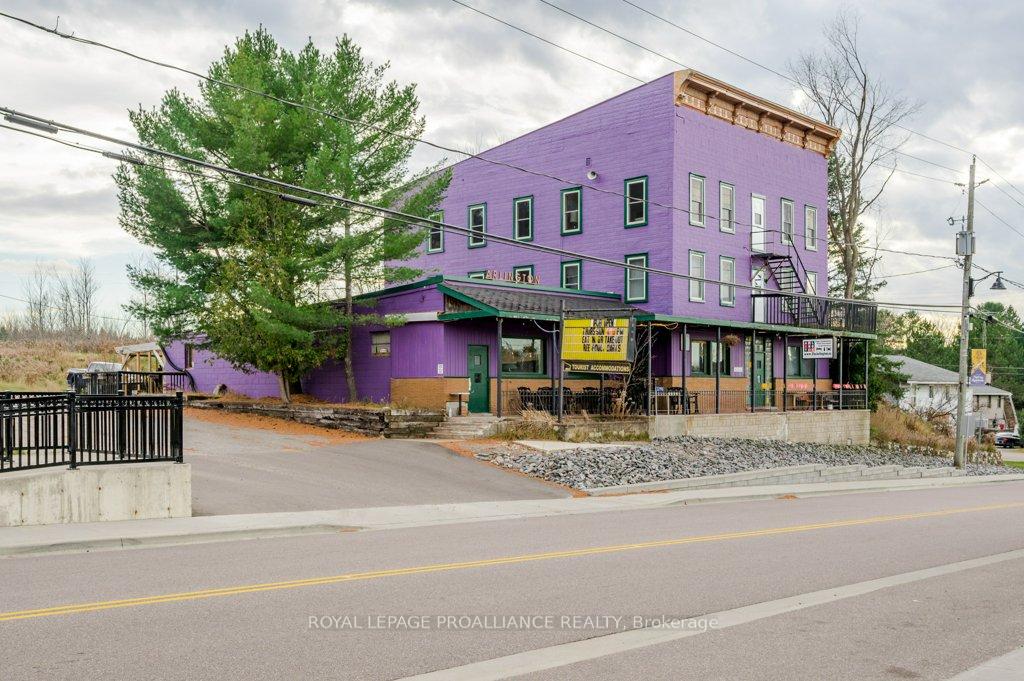 Photo of 32990 Highway 62