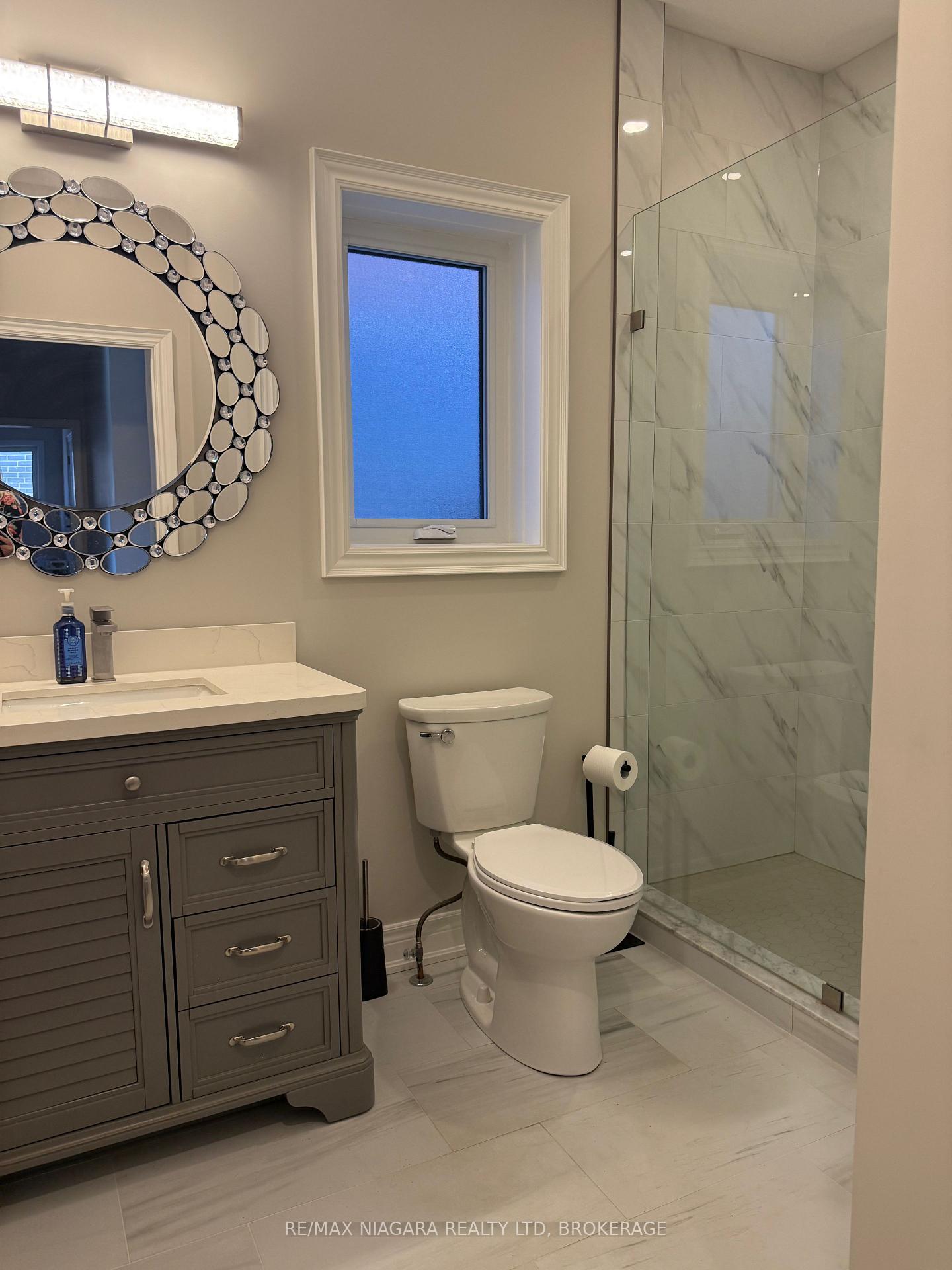 Photo 9 of 250 Colbeck Drive, Welland, Coyle Creek — HOMEH