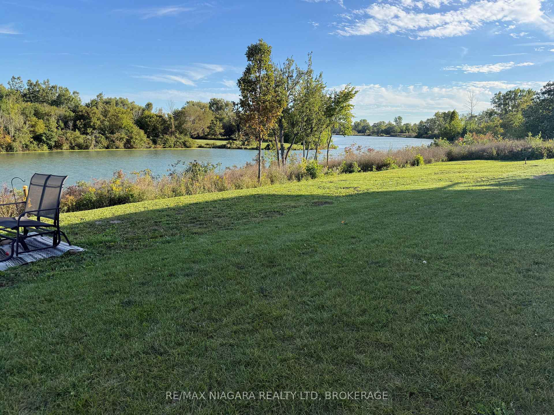 Photo 17 of 250 Colbeck Drive, Welland, Coyle Creek — HOMEH