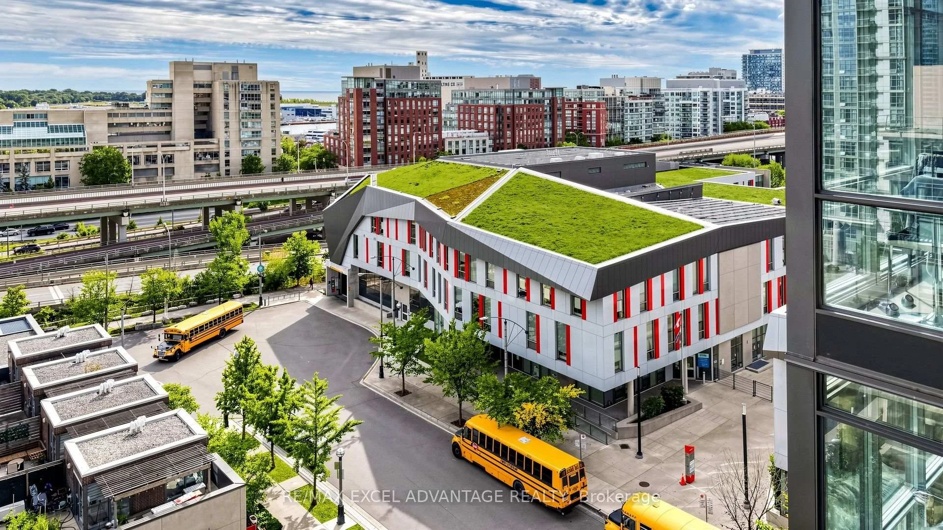 Photo 51 of Unit 1111, 15 Fort York Boulevard, Toronto, Waterfront Communities — HOMEH