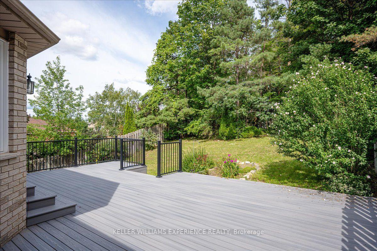 Photo 9 of 5 Grouse Glen, Barrie, Ardagh — HOMEH