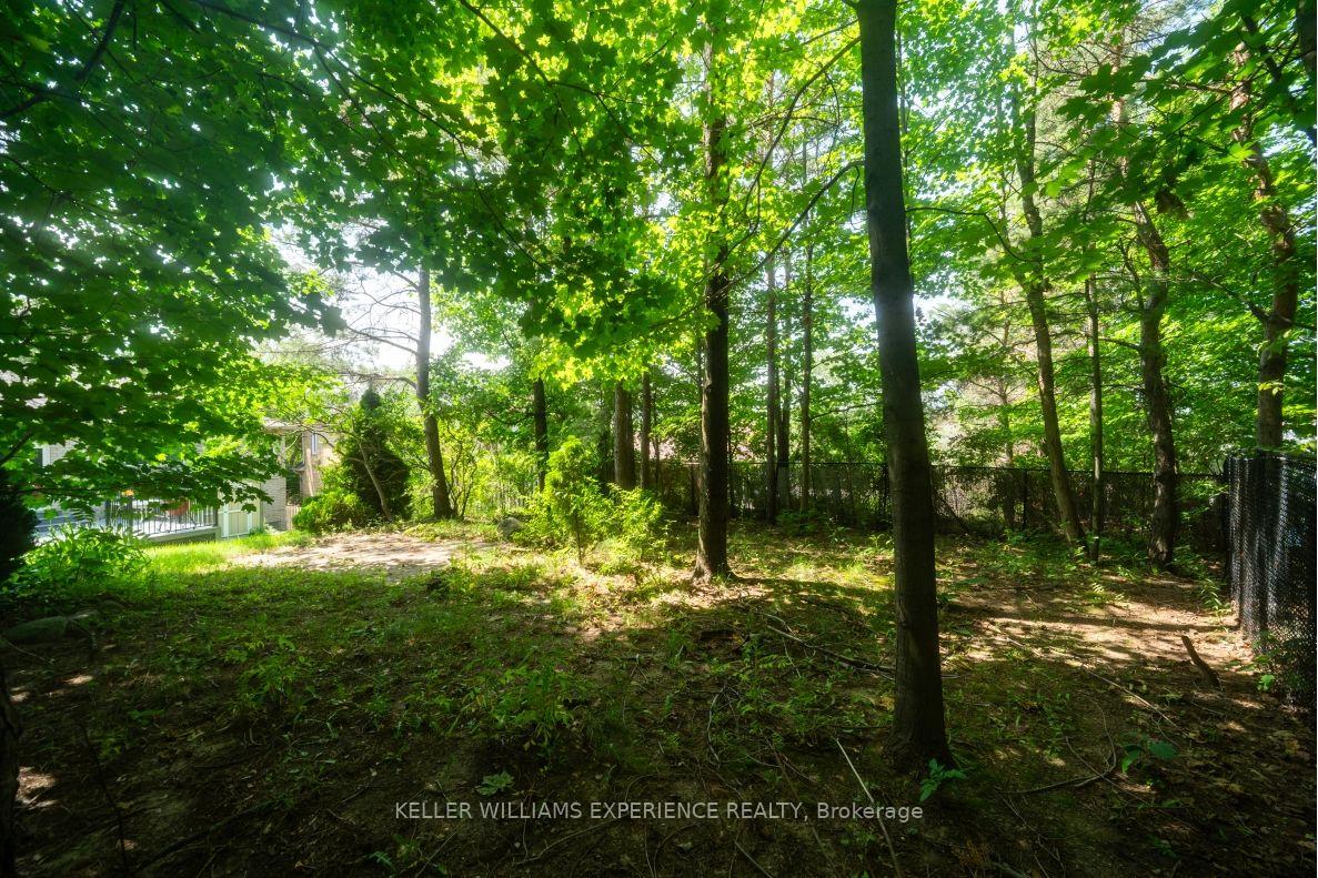 Photo 14 of 5 Grouse Glen, Barrie, Ardagh — HOMEH