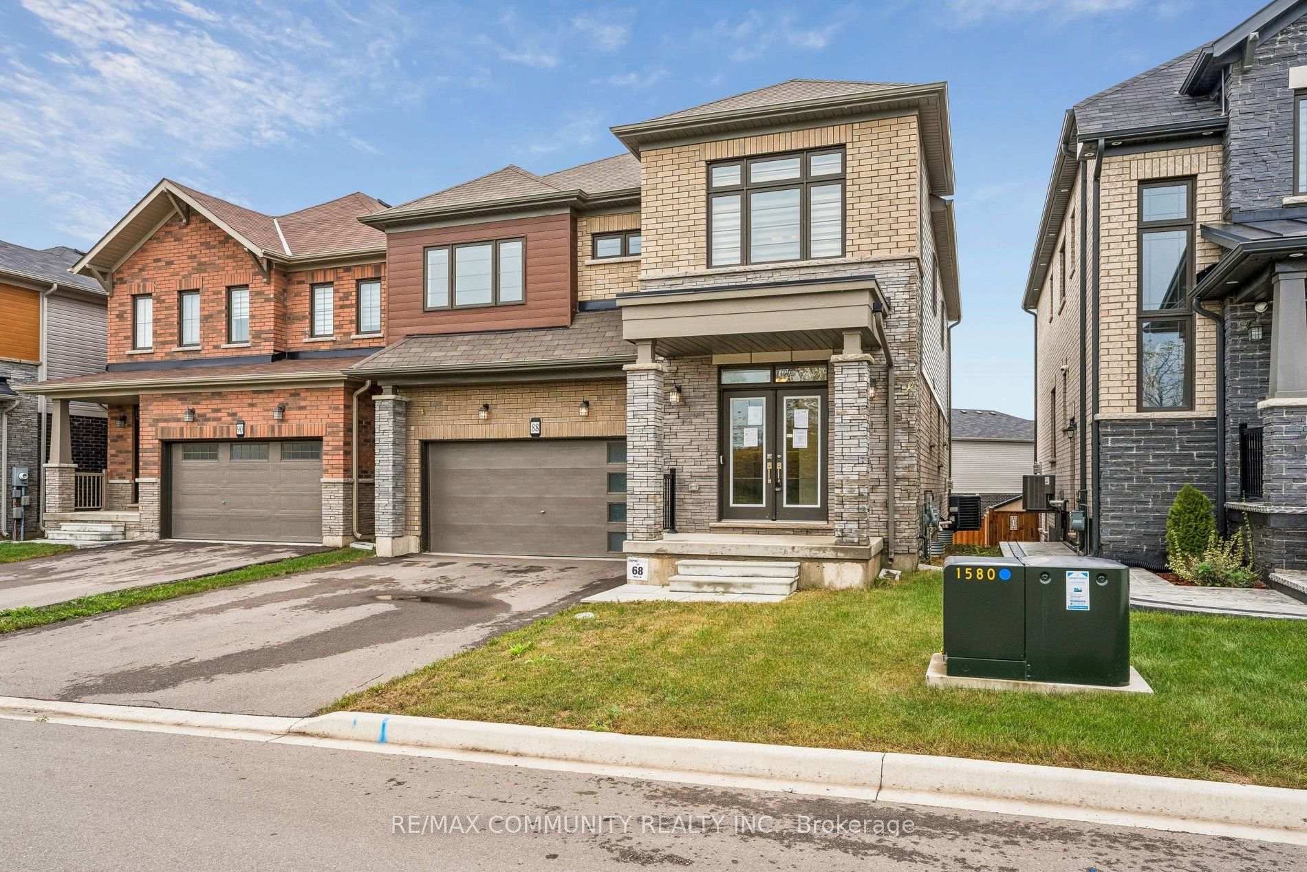 Photo 2 of 88 Sundin Drive, Haldimand — HOMEH