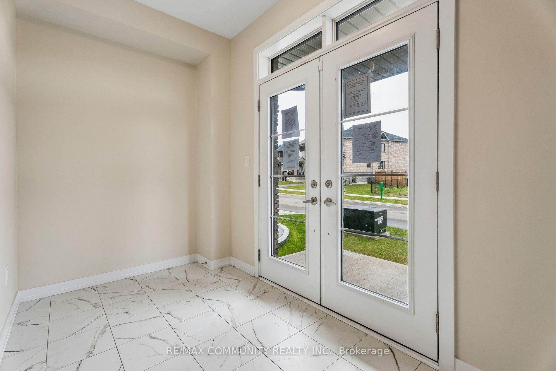 Photo 3 of 88 Sundin Drive, Haldimand — HOMEH