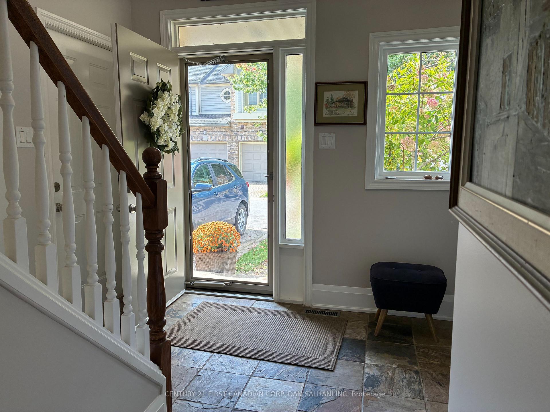 Photo of Unit 16, 519 Riverside Drive