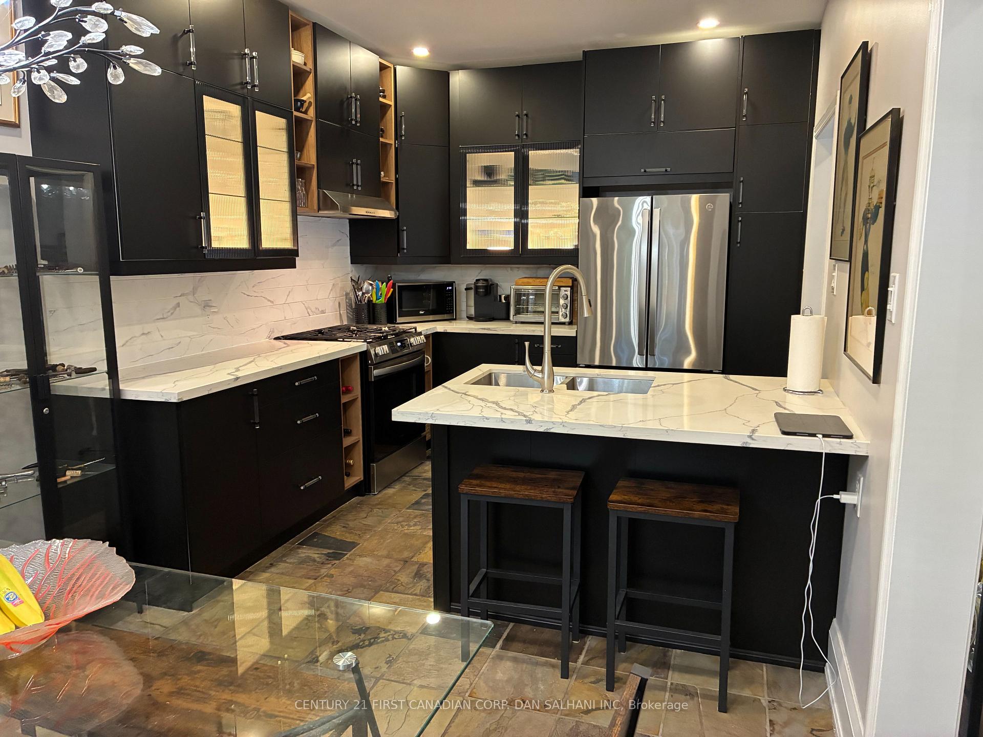 Photo 6 of Unit 16, 519 Riverside Drive, London, North P — HOMEH