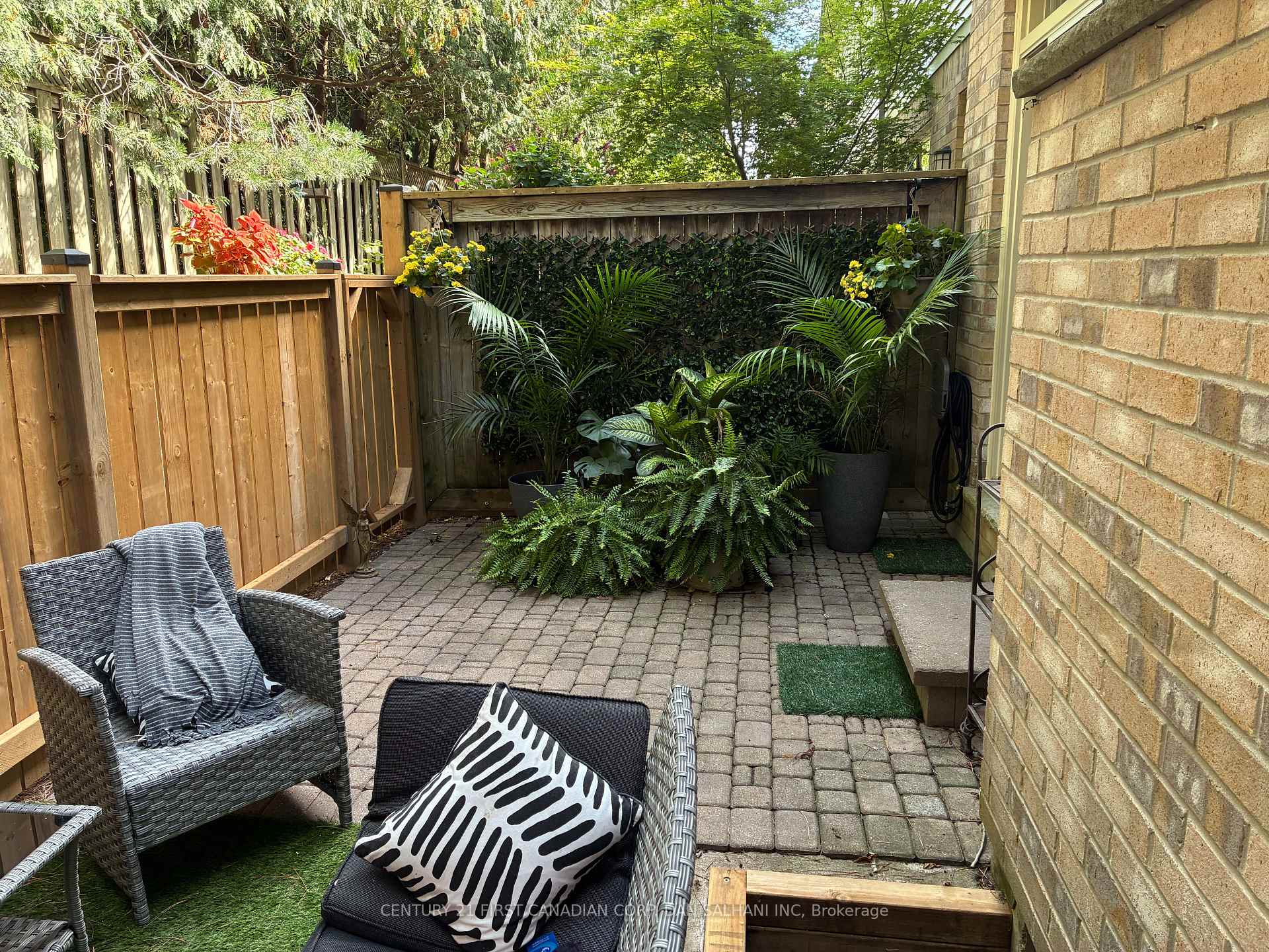 Photo 20 of Unit 16, 519 Riverside Drive, London, North P — HOMEH