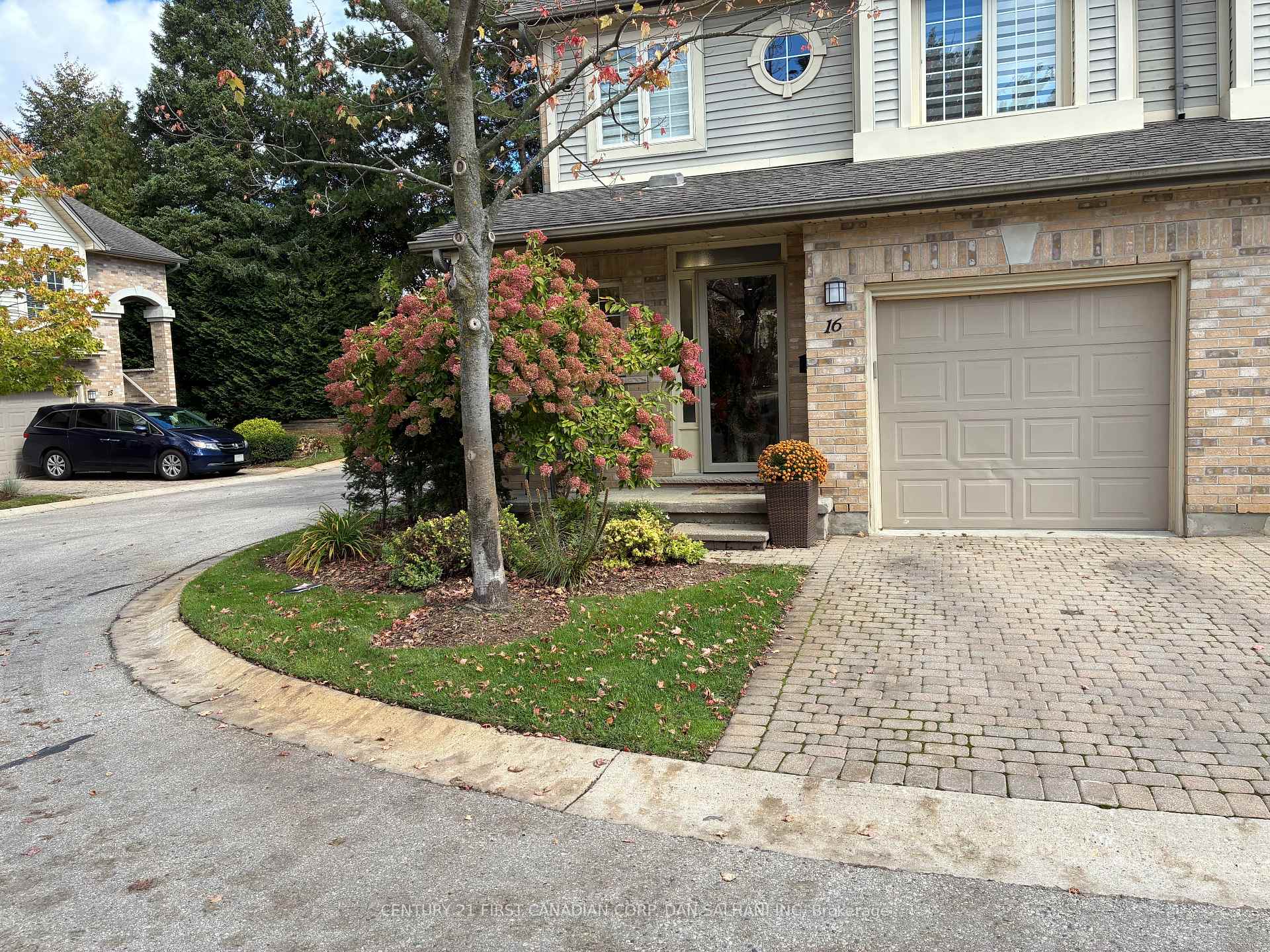 Photo 2 of Unit 16, 519 Riverside Drive, London, North P — HOMEH